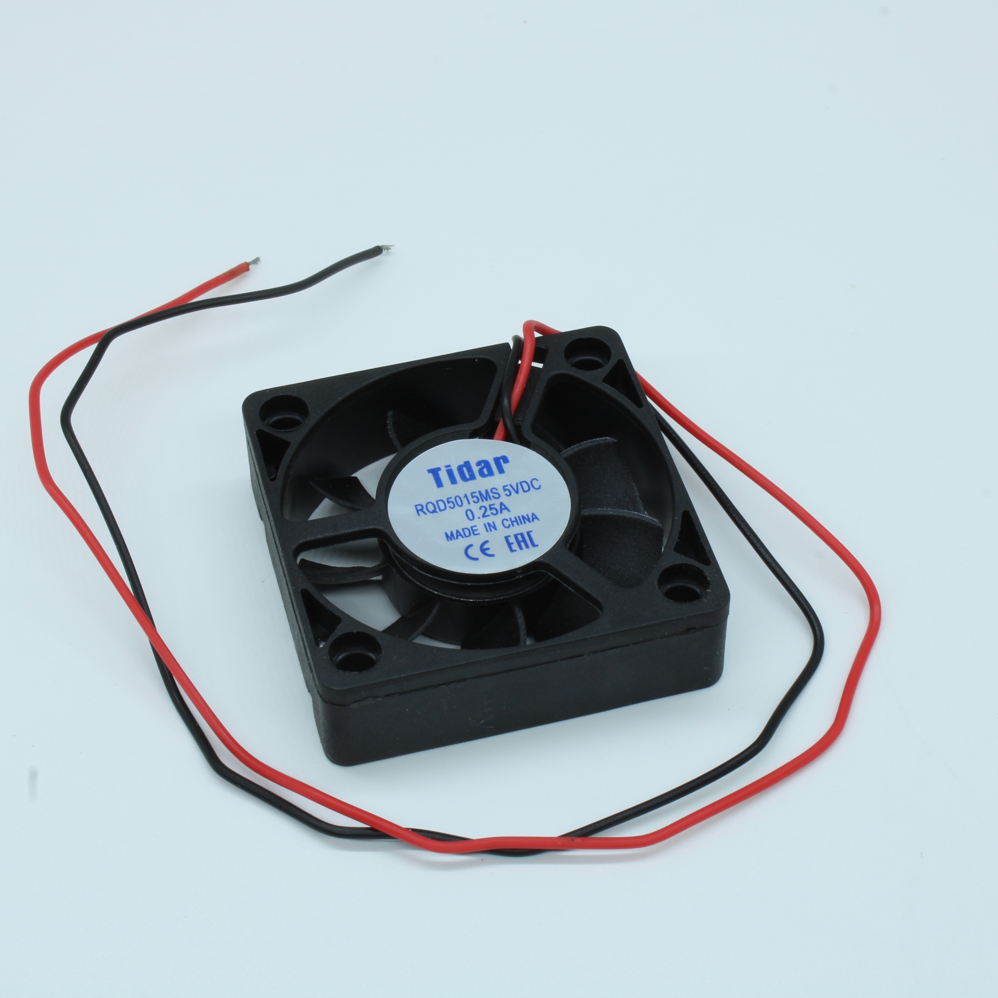 RQD 5015MS 5VDC - Вентилятор 5В 50x50х15мм, 5000 об/мин., 0.417м3/мин, 33дБ, подшипник скольжения, тип вывода - провод