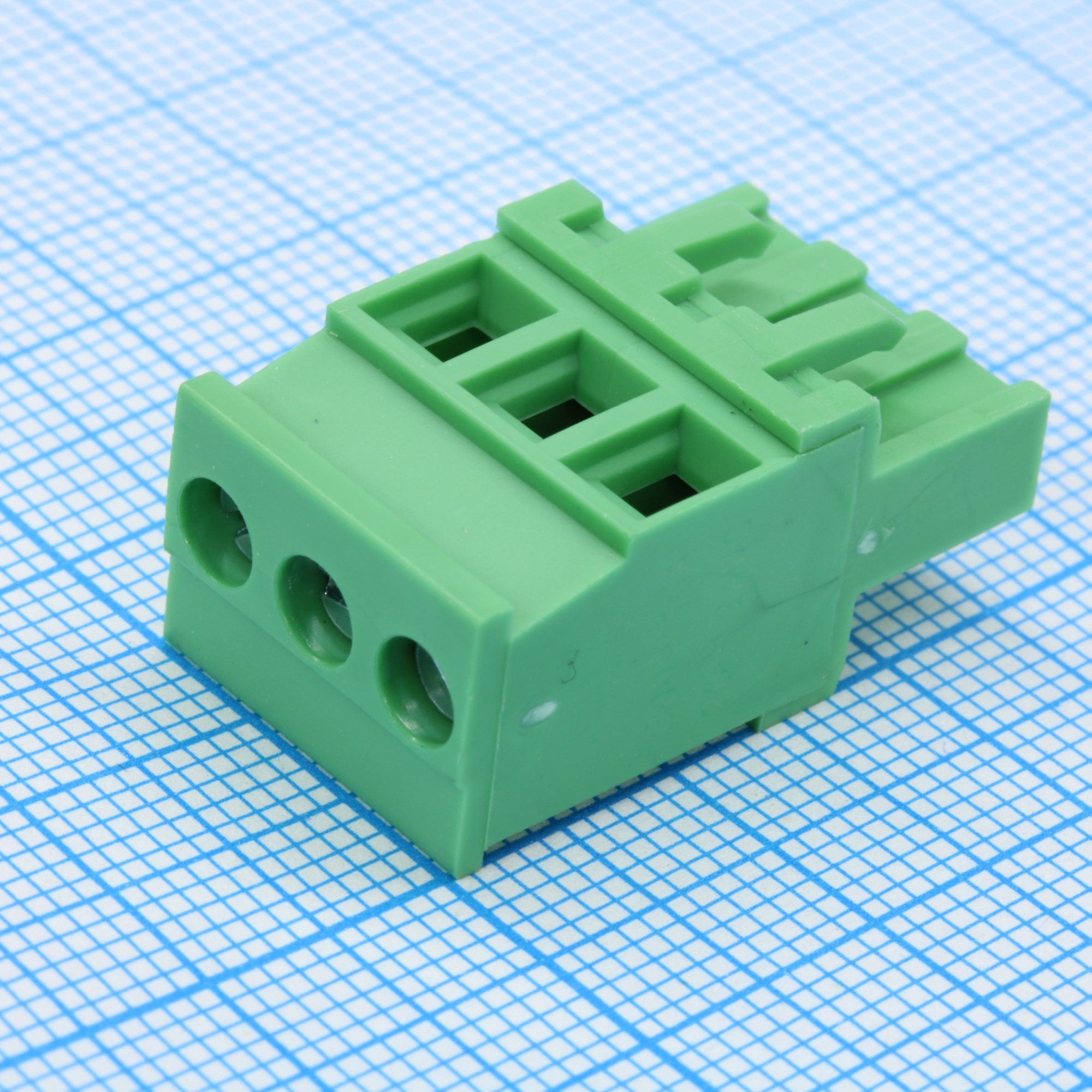 2EGTKA-5.08-03P-14-100 - Разъемный клеммный блок 3 контакта шаг 5.08мм