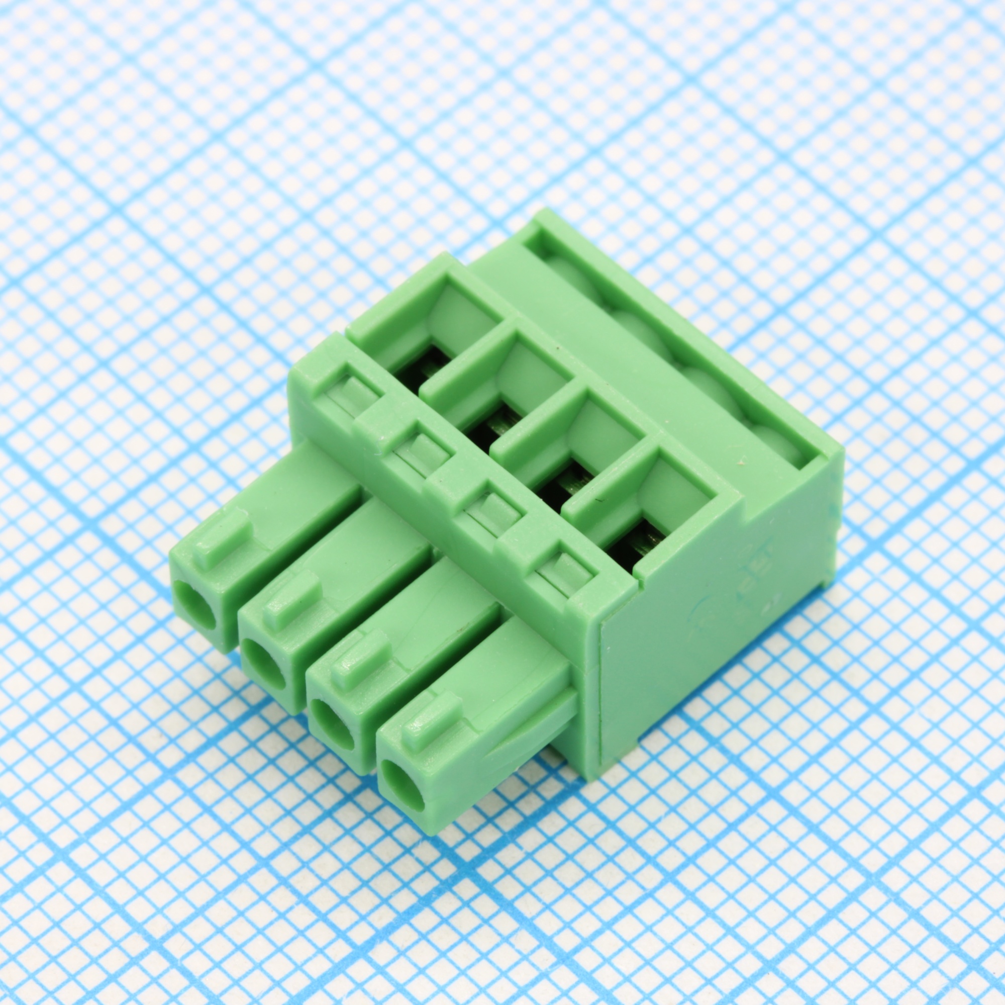 15EGTKA-3.5-04P-14-00 - Разъемный клеммный блок. Серия 15EGTKА-3.5, 4 контакта
