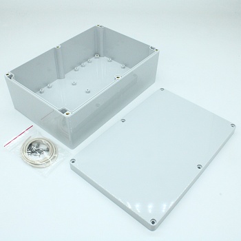 G2018 - Герметичный корпус из поликарбоната, IP65, светло-серый