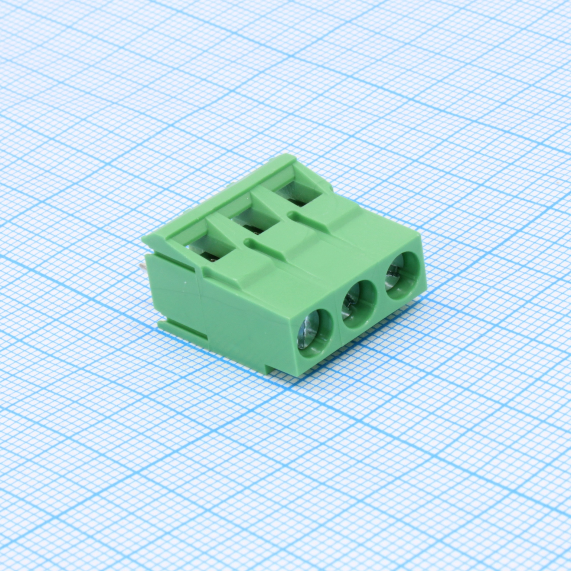 GT635-6.35-03P-14-00 - Винтовой клеммный блок c рельефной обоймой, 3 контакта. Серия DG635-6.35