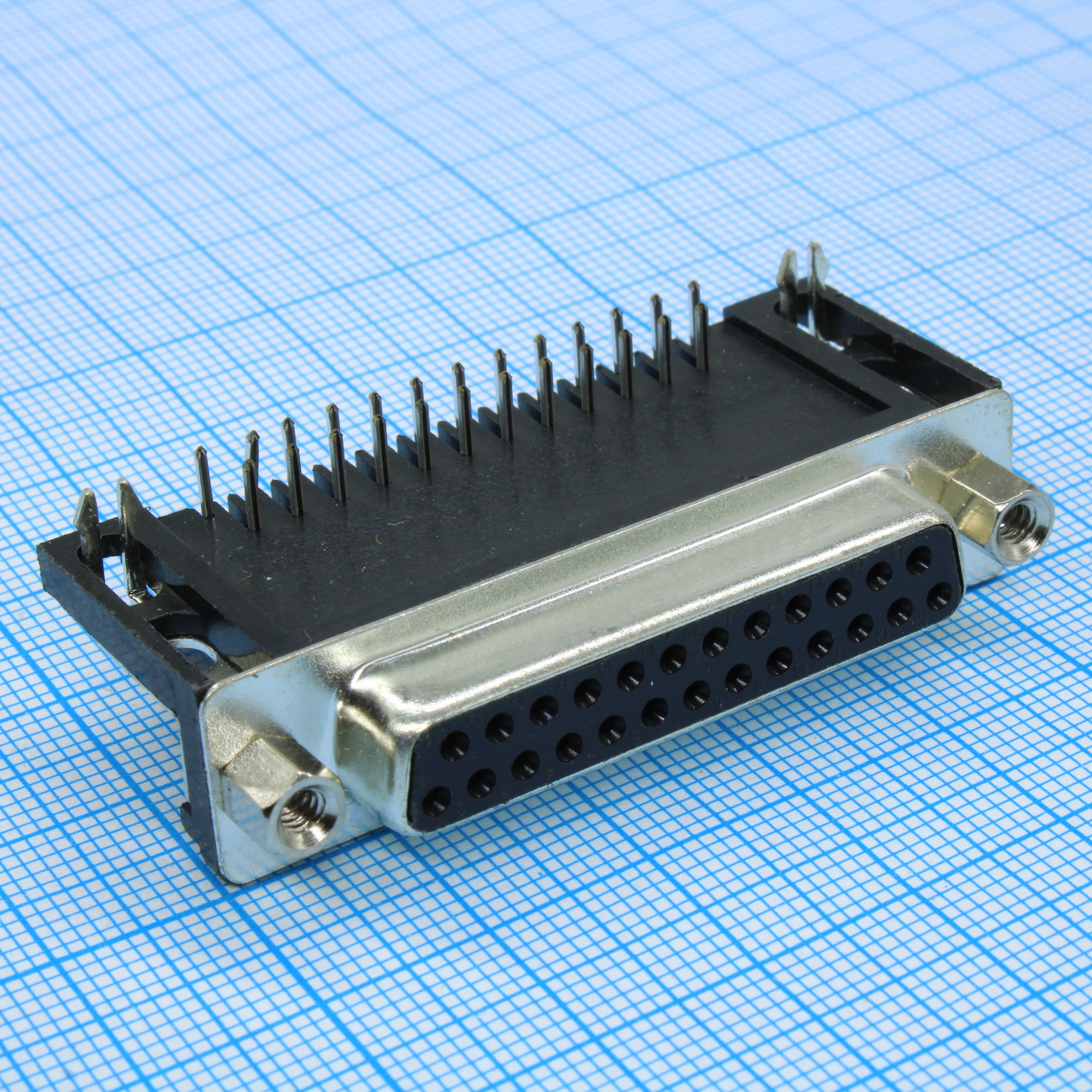 DRB-25FC - Разъем D-SUB 25 контактов розетка на плату 13.24мм угловая