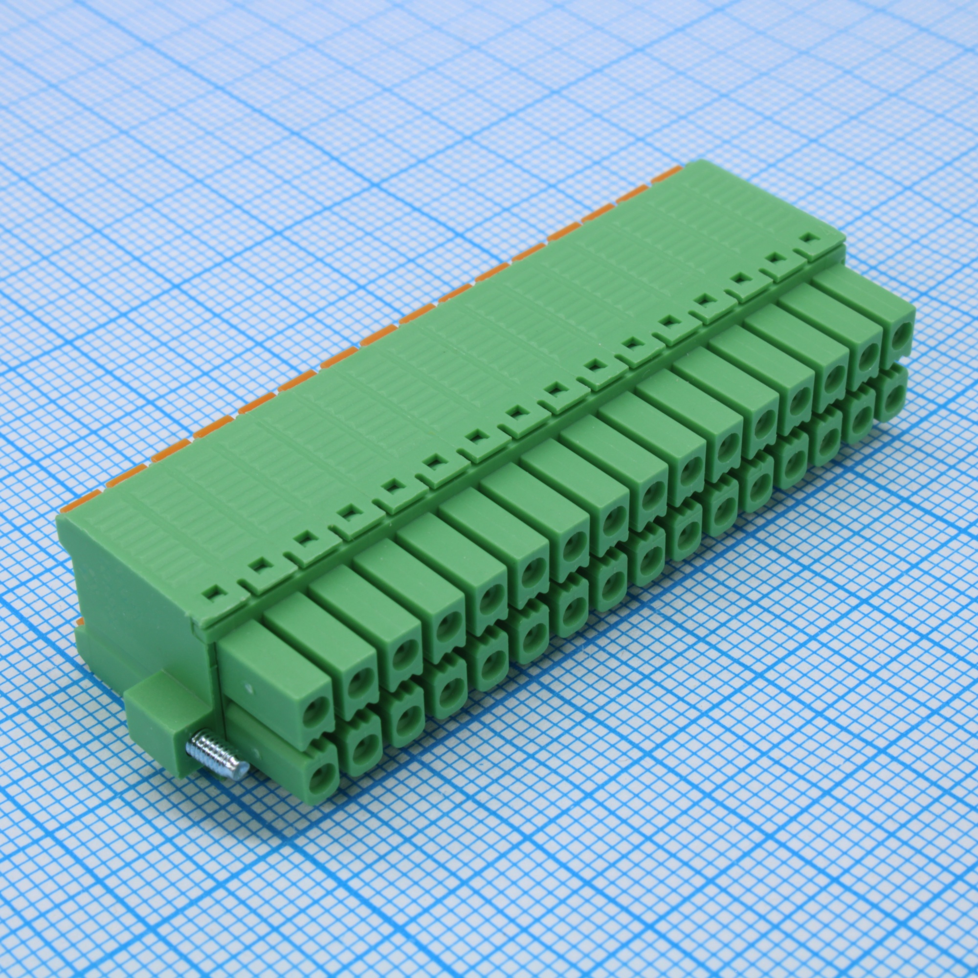 15EDGKNHM-3.5-32P-14-00A(H) - Разъемный клеммный блок, 32 контакта. Серия 15EDGKNHM-3.5