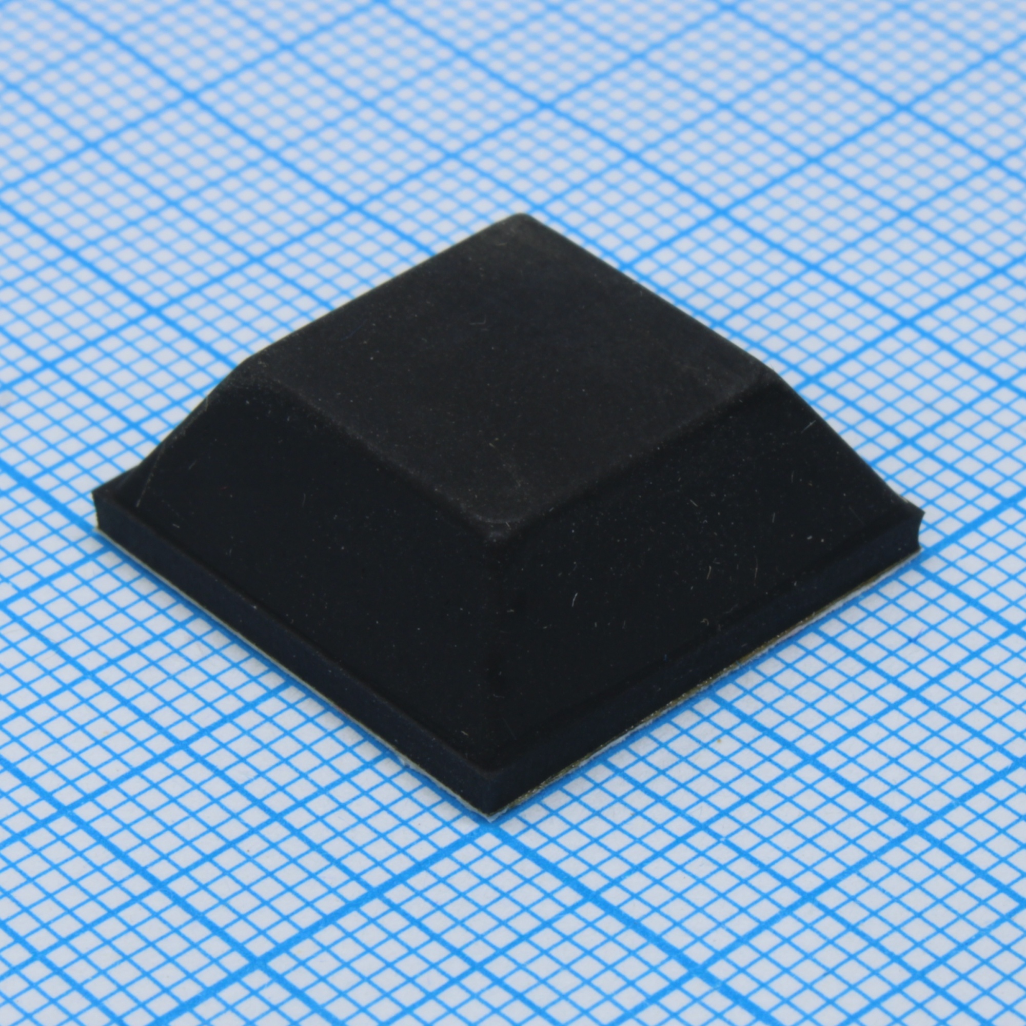 RF-3006 - Квадратная резиновая ножка черного цвета на клеевой основе 3M
