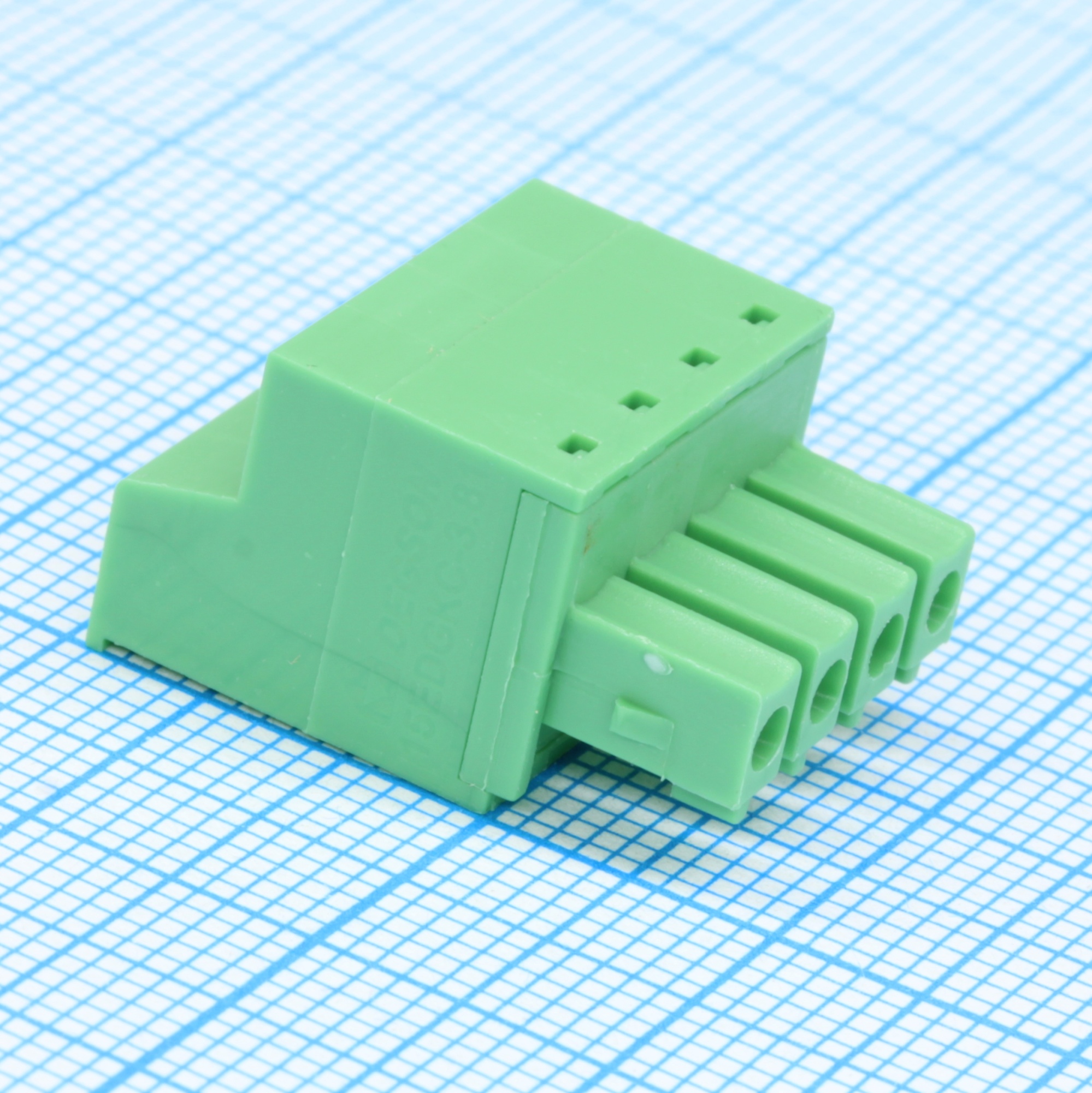 15EDGKC-3.81-04P-14-00A(H) - Разъемный клеммный блок. Серия 15EDGKC-3.81 4 контакта