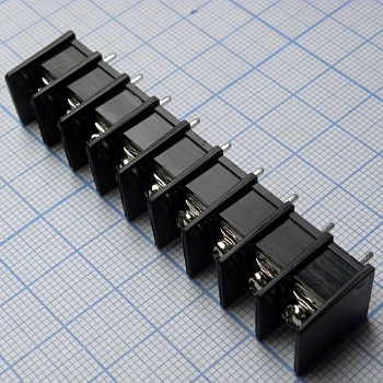 DG25C-B-09P-13-00A(H) - Барьерный клеммный блок 9 контактов. Серия DG25C-B