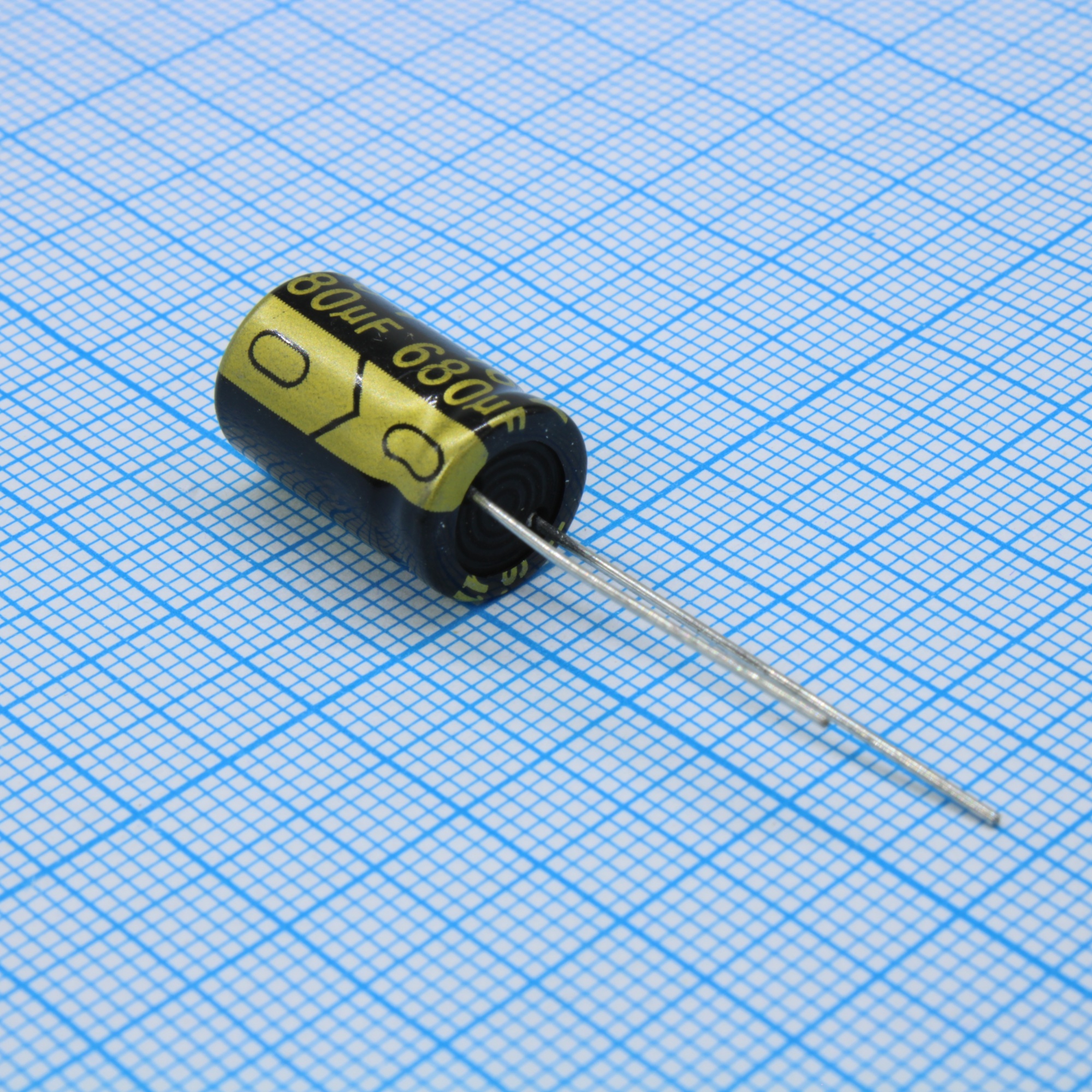 TS14012V4R7MSB0B0R - Конденсатор радиальный миниатюрный 4.7мкФ 350В ±20% 10*15 105°