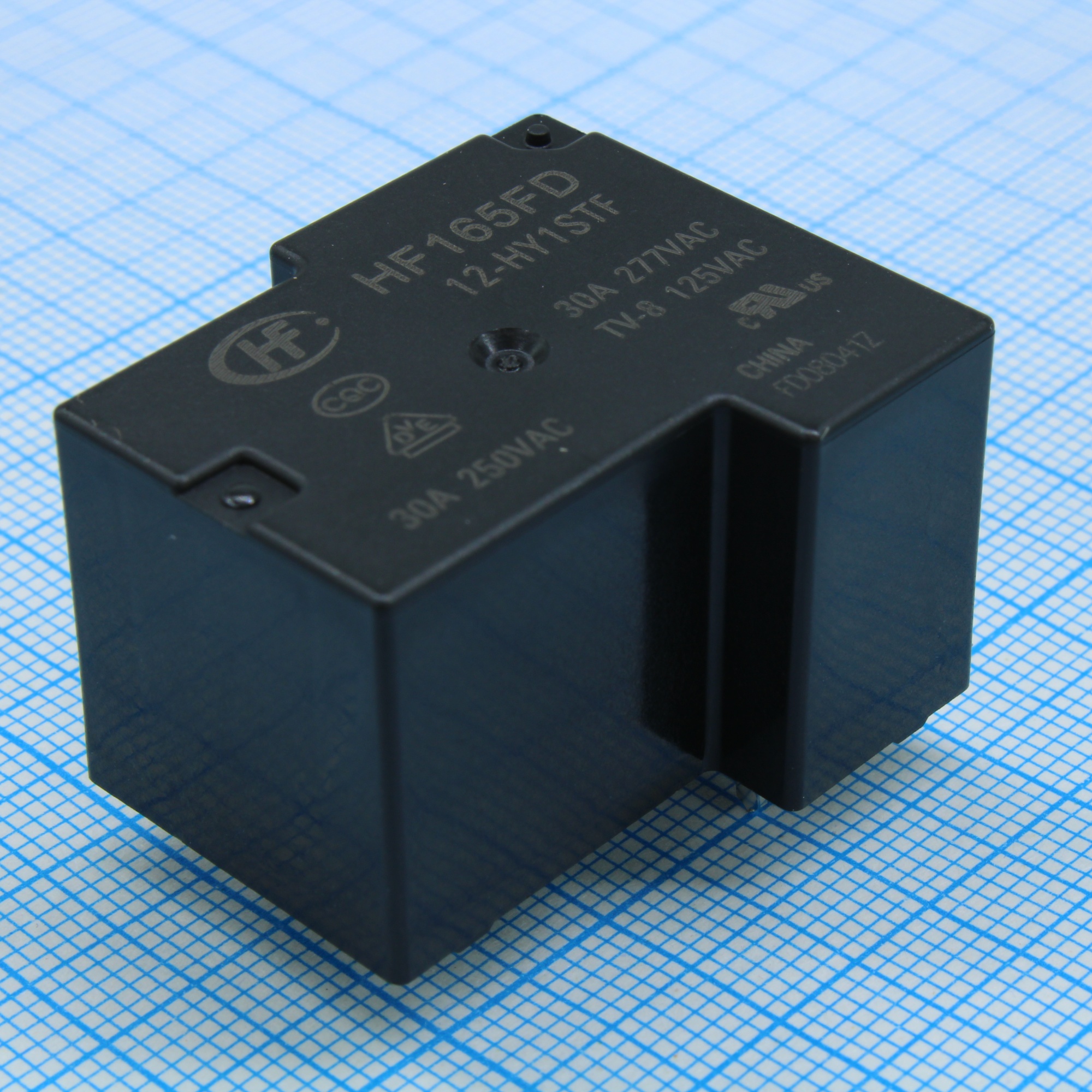 HF165FD/12-HY1STF - Реле силовое, 12В 30А; Конфиг: 1A