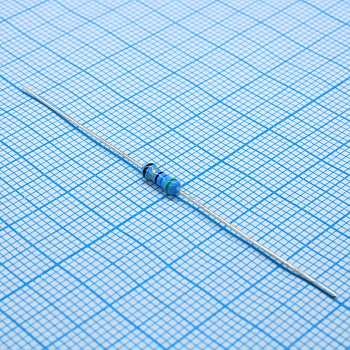 MBB02070C5609FC100 - Резистор металлопленочный 0.6Вт 56Ом ±1% ±50ppm/°C конформный аксиальный автомобильного применения