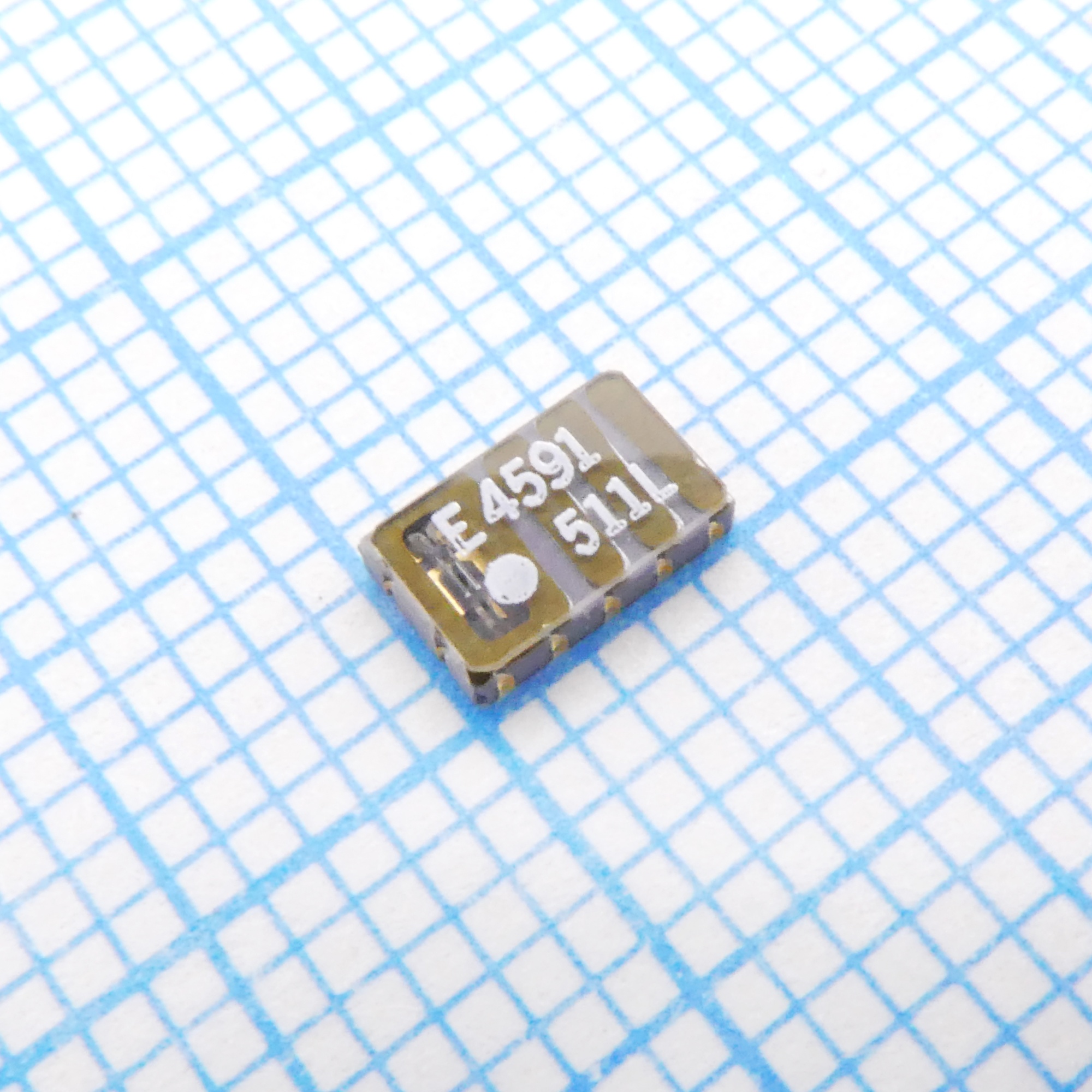 RX4591CFB - Часы реального времени 23 ppm  Последовательный интерфейс