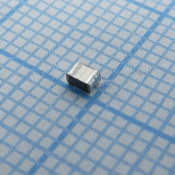ECHU1C103JX5 - Металлоплёночный конденсатор SMD 0805 0.01uF ±5% 16V (2 X 1.25 X 1.1mm) 85C T/R