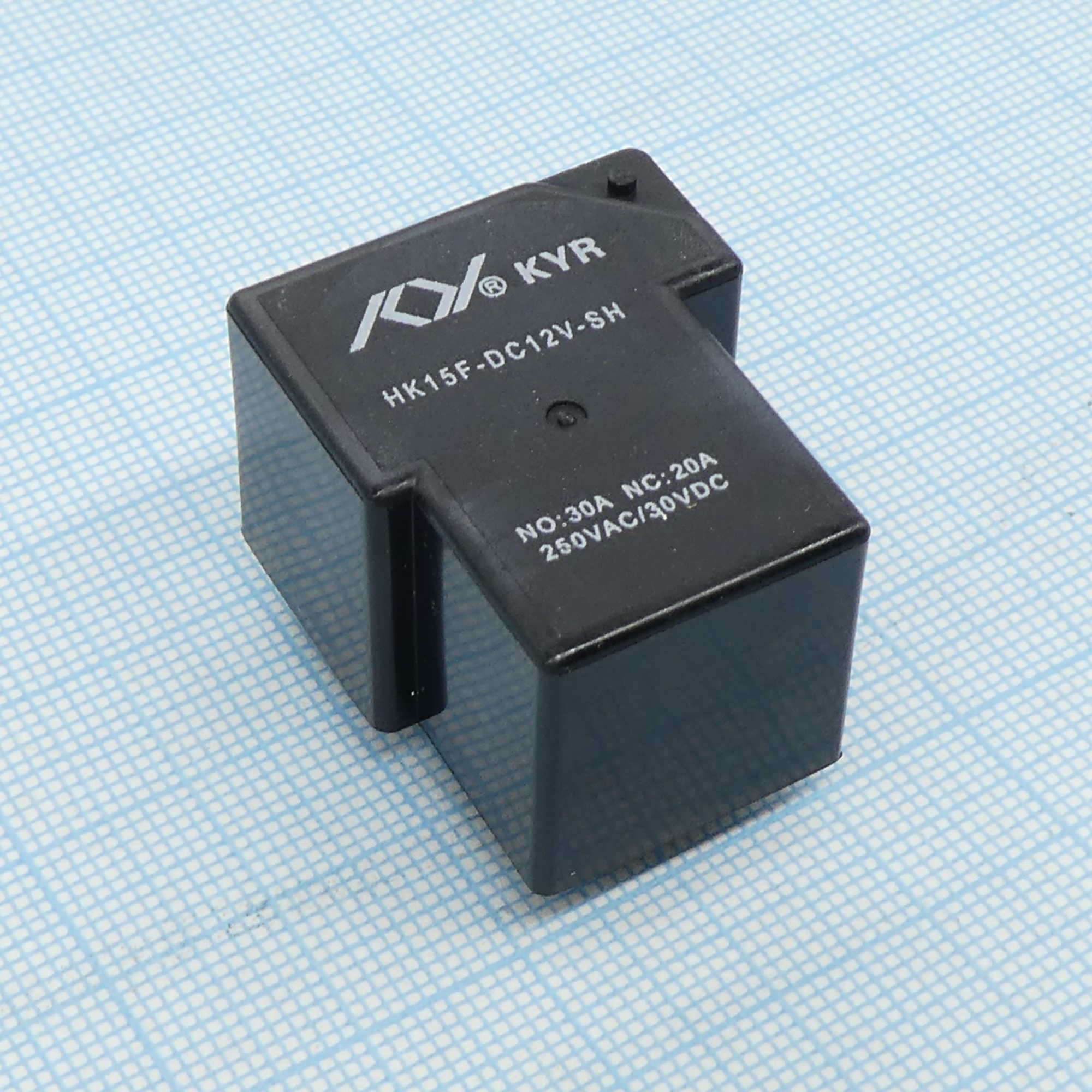 HK15F-DC12V-SH1C - Реле силовое, 30А одна контактная группа-два направления катушка 12В 0.9Вт