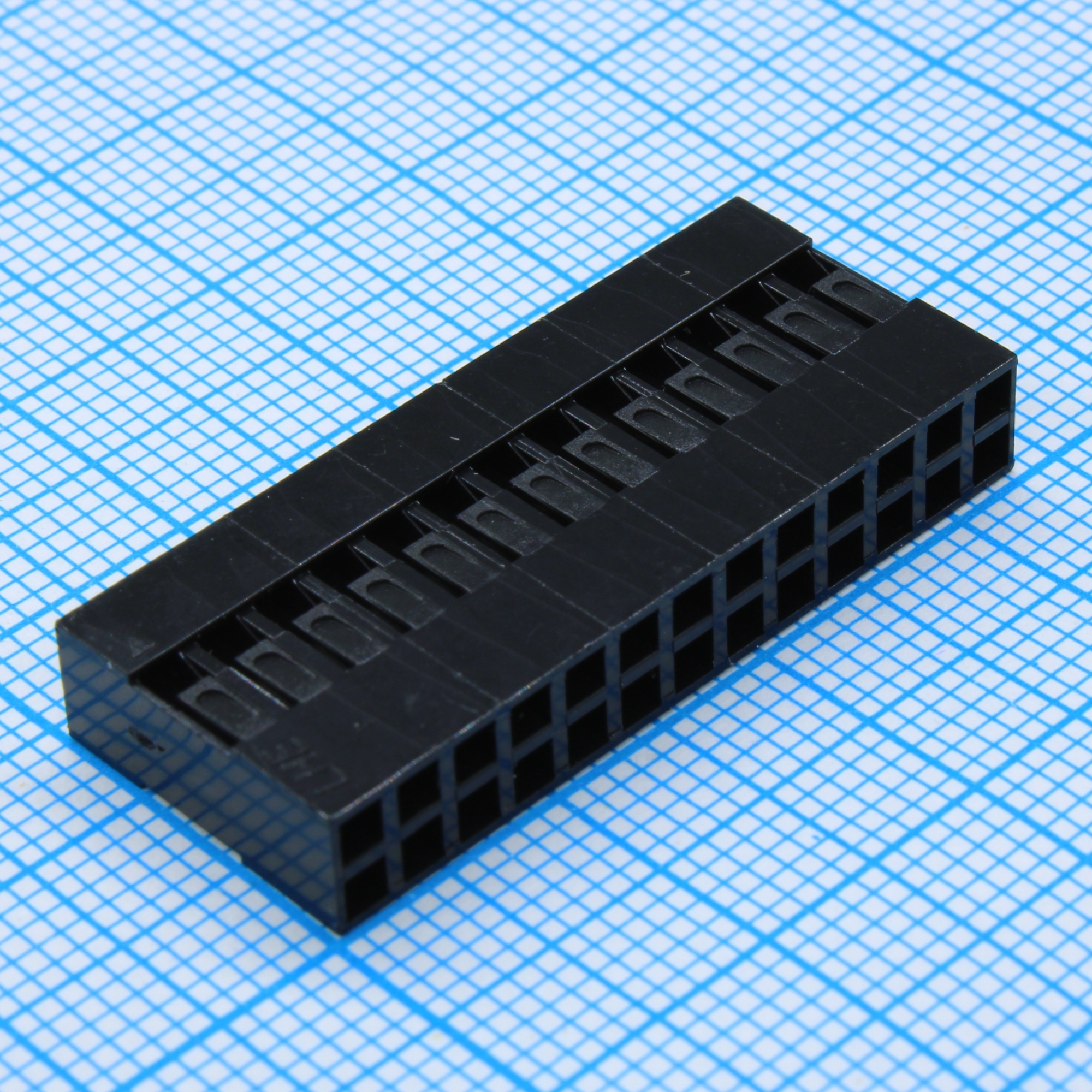 I-DS1071-SCB02X13 - Гнезда на кабель, двухрядные