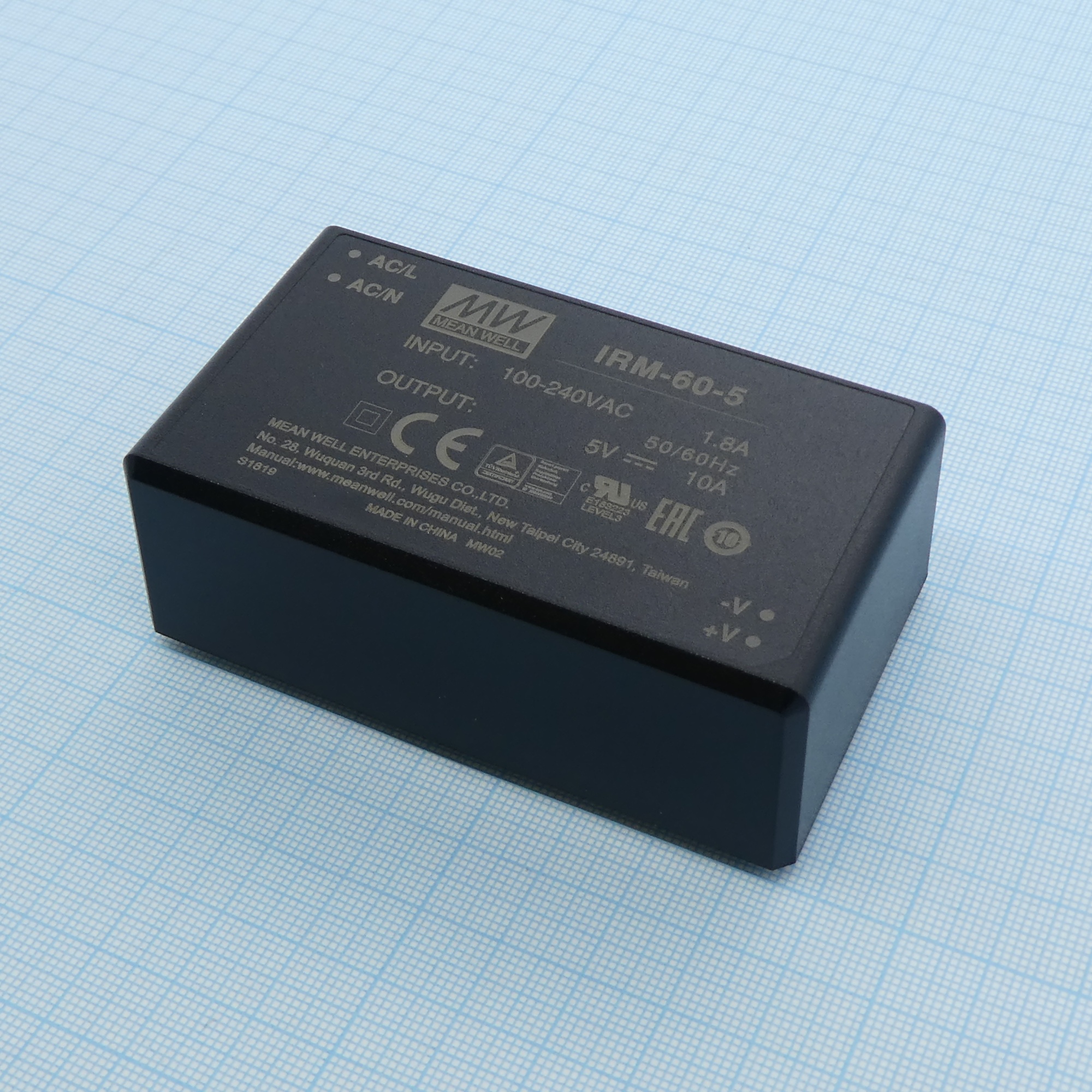 IRM-60-5 - AC-DC, 50Вт, вход 85...264В AC 47...440 Гц, выход 5В/10А, изоляция 3000В AC, в корпусе на плату 87x52x29.5мм, -30...+70°C