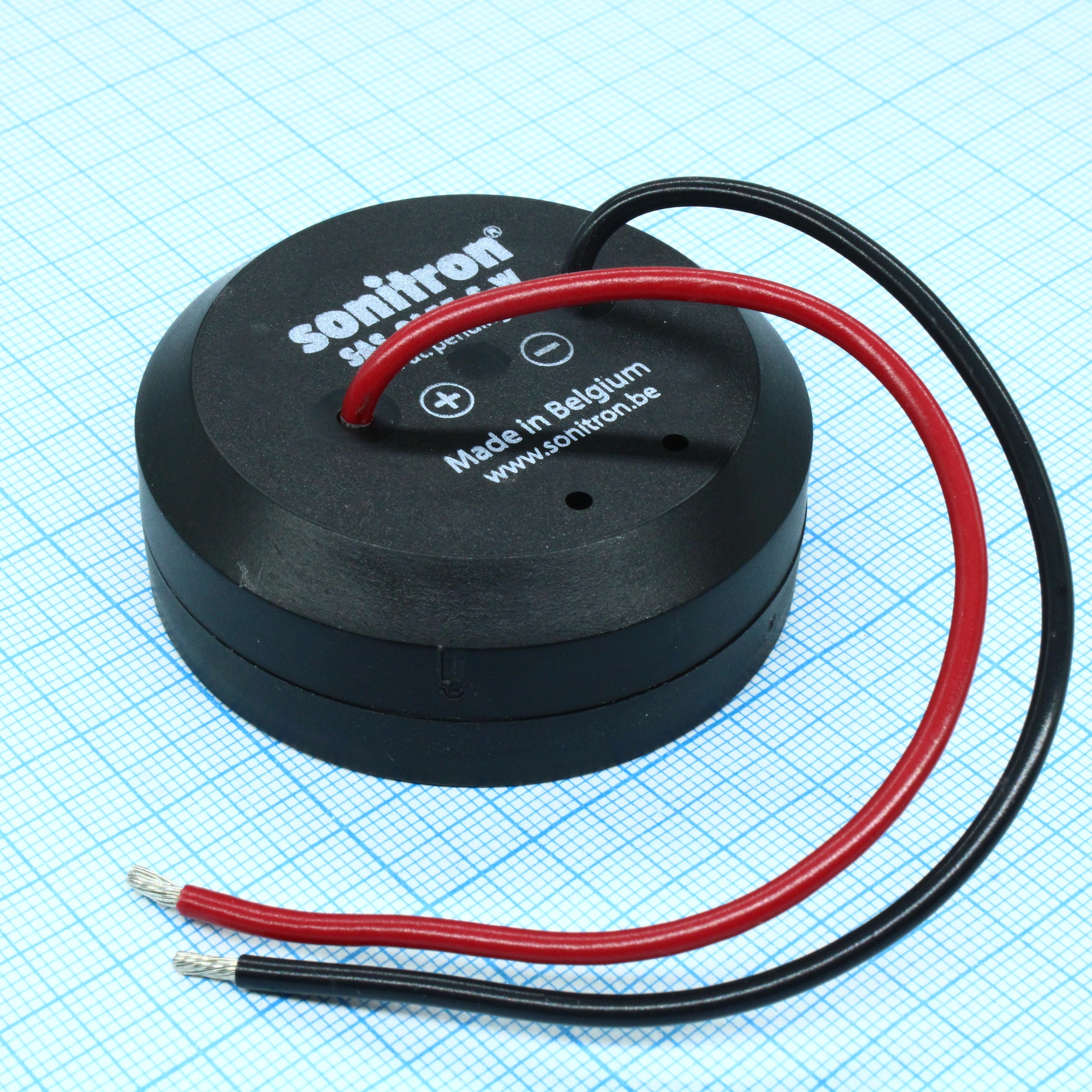 SAS-2155-S-W - Сирена пьезокерамическая 102дБ электропитание 12В провода, защита IP67, свип сигнал