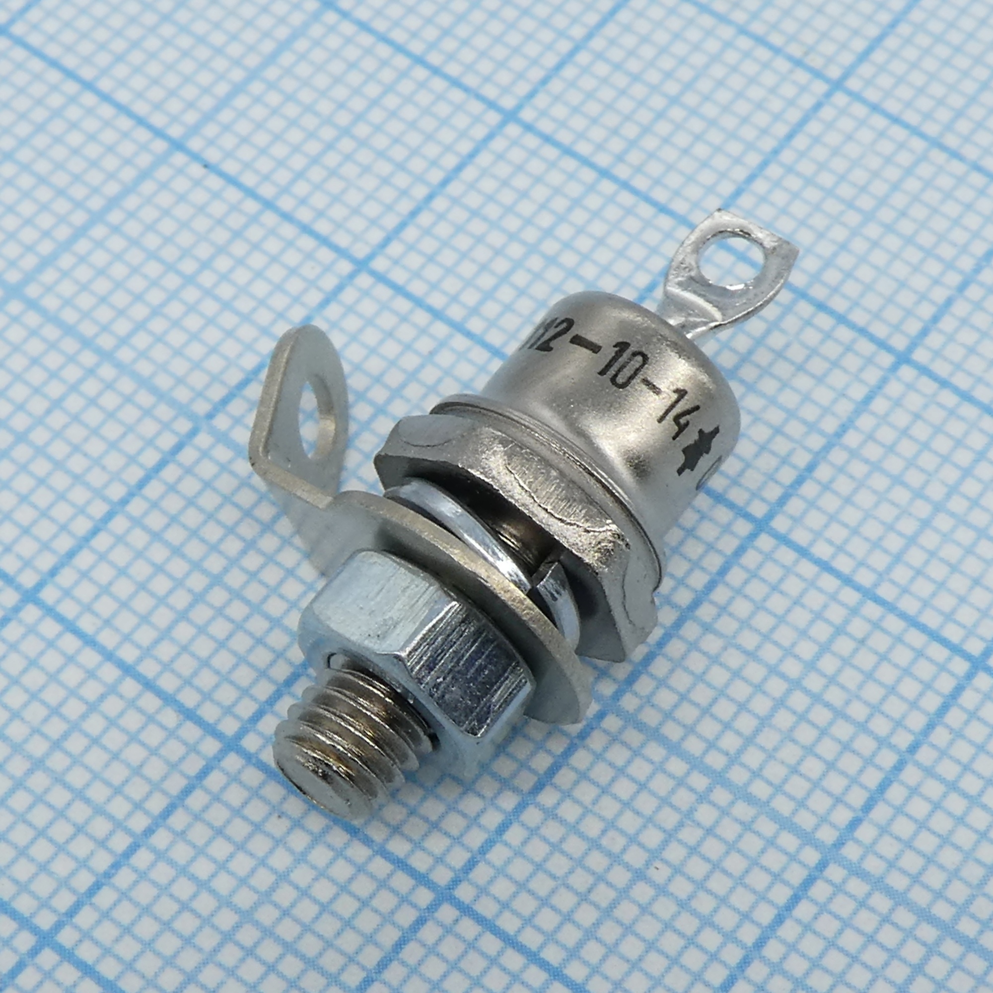 Д112-10-14 - Диод силовой 10А, 1400В