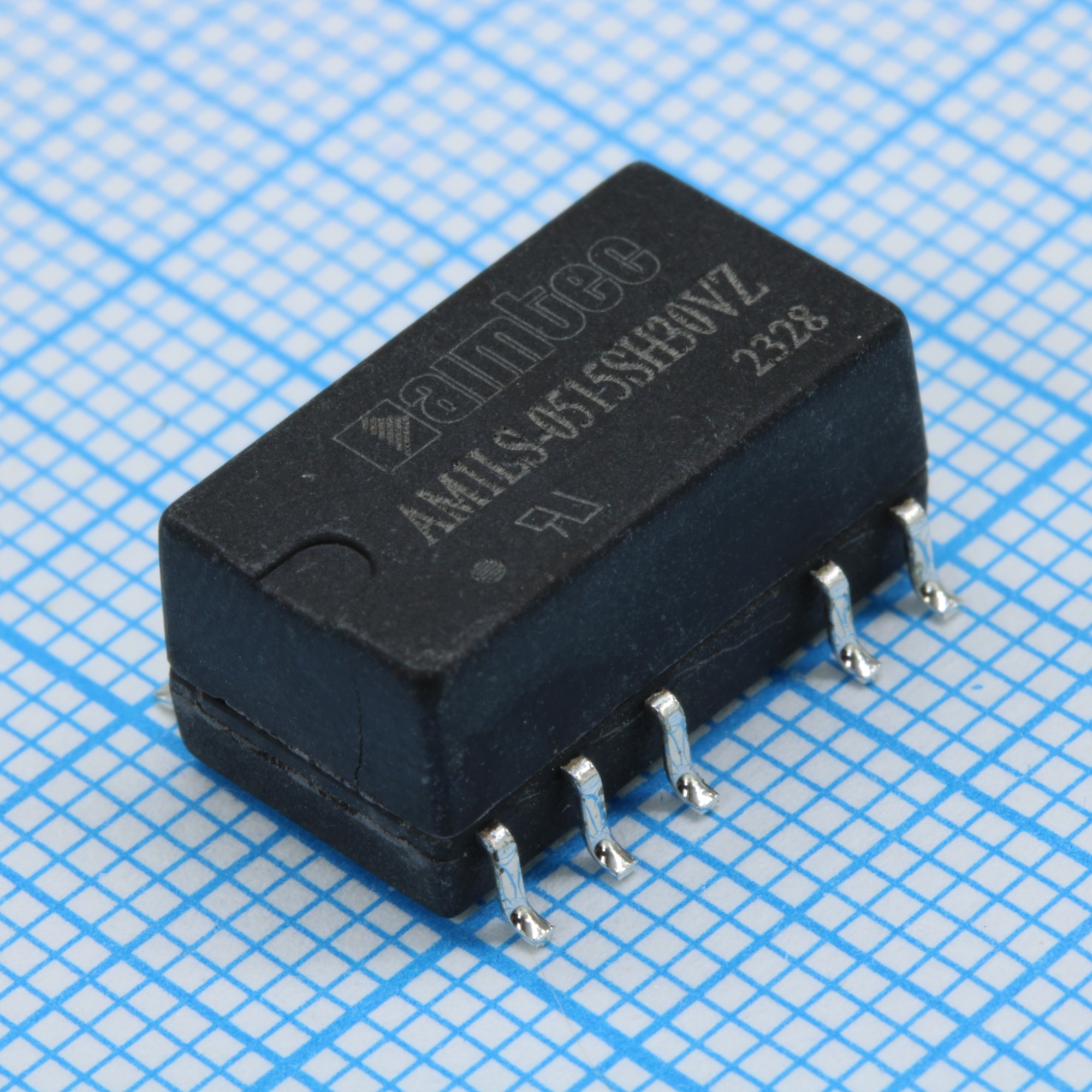 AM1LS-0515SH30VZ - Преобразователь DC/DC 1 Вт, вход 4.5...5.5 В, выход 15 В/,0.067 А (SMТ)