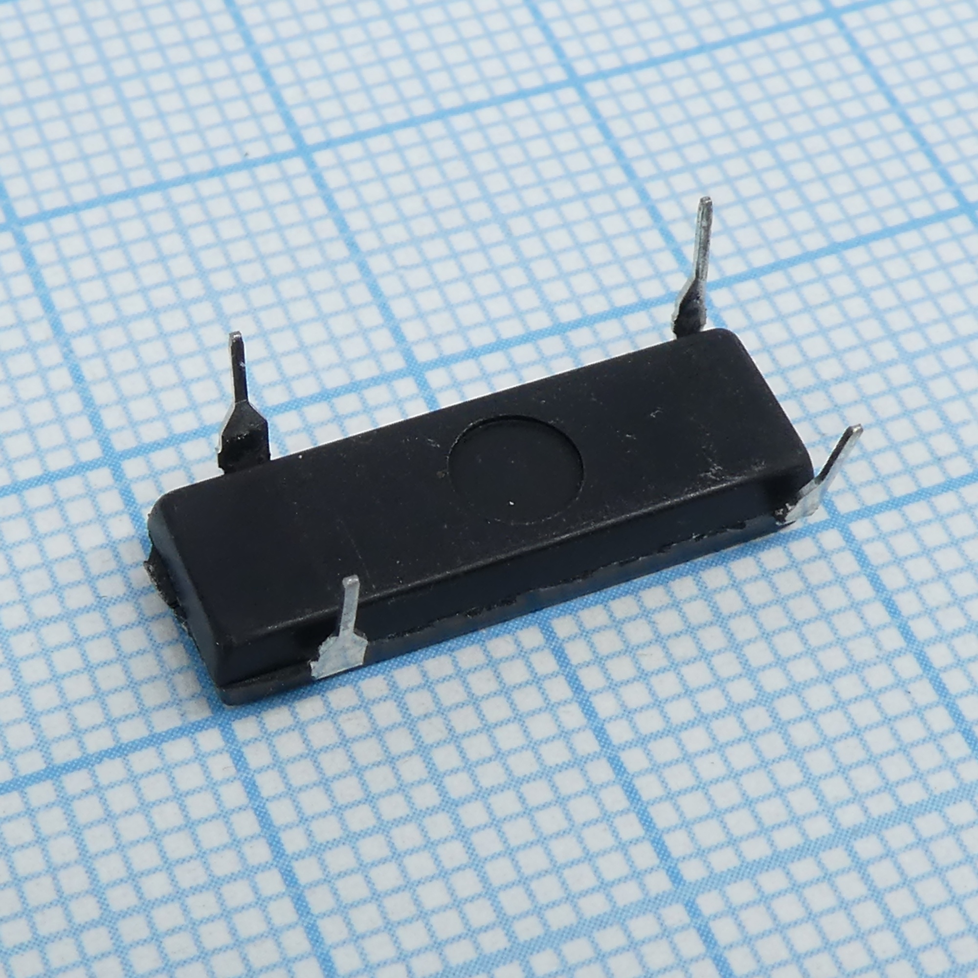 АОТ184Б - Высоковольтный оптрон ( Uиз. до 12000В) с выходом - схема Дарлингтона.