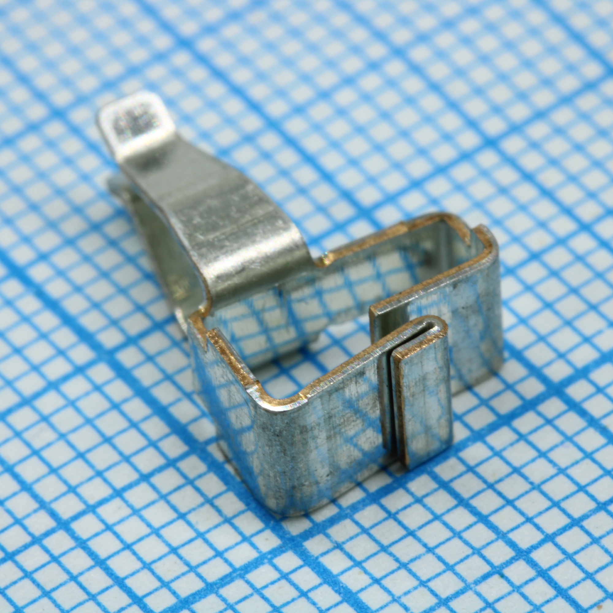 FMET-PE-01P-00A(H) - Заземляющая вставка для корпусов серии FMET