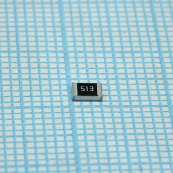 RC1210JR-0751KL - ЧИП-резистор чип 1210 51KОм ±5% 0.5Вт(1/2Вт) ±100ppm/°C