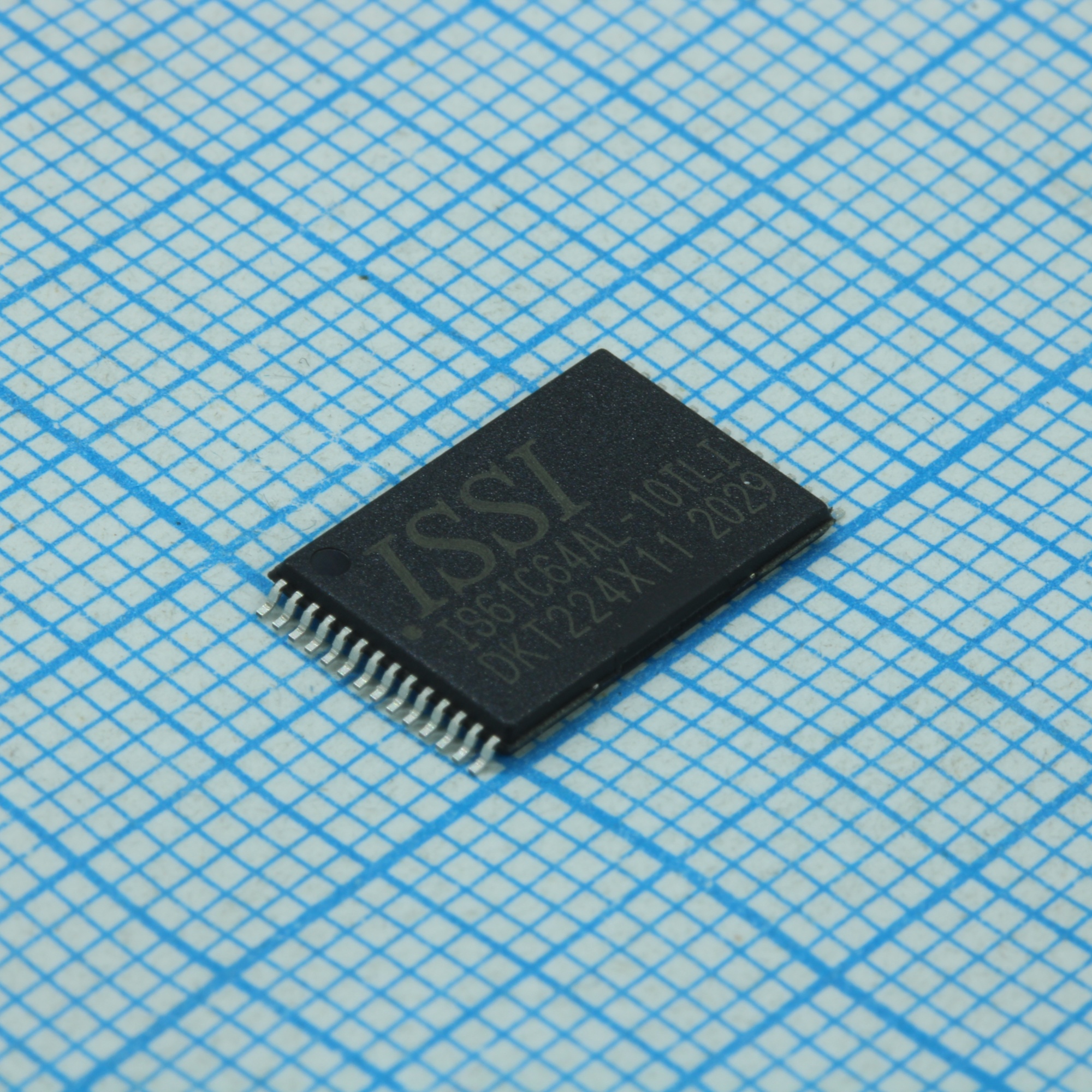 IS61C64AL-10TLI - Статическое ОЗУ 64Кбит 10нс 28TSOP