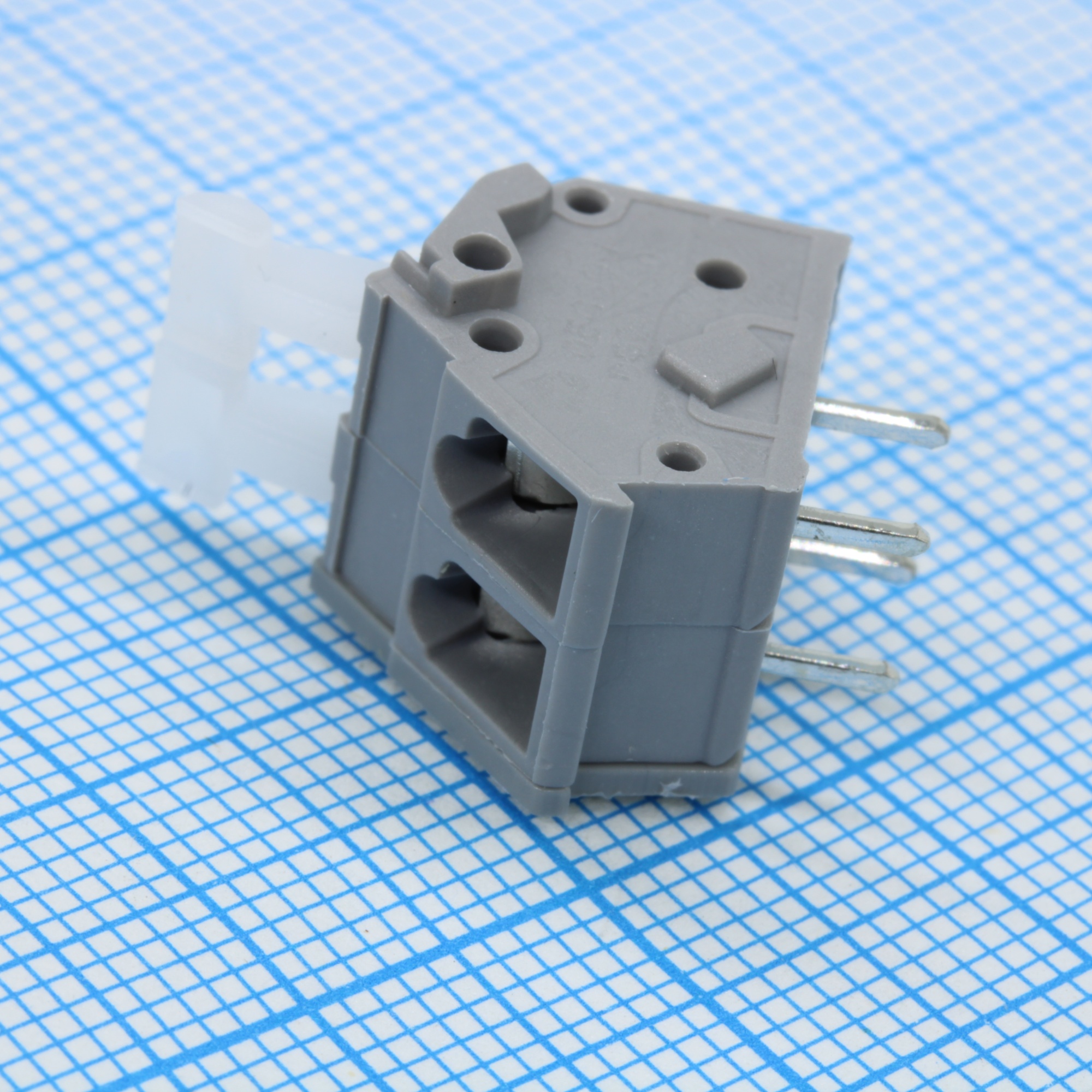 DG243-5.0-02P-11-00A(H) - Пружинный клеммник на печатную плату 2 контакта. Серия DG243-5.0