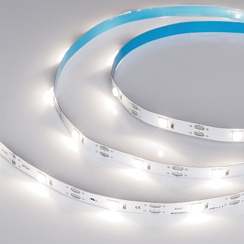 Лента RT-5000-6060LENS-20-12V Day4000 (10mm, 10W/m, IP20) 030893 - Гибкая лента LUX с линзами, светодиоды smd 6060, 20 шт/м (100шт на 5м), белая плата 10 мм, скотч 3М. Цвет ДНЕВНОЙ 4000K. Питание 12V, мощность 10 Вт/м (50 Вт на 5м), угол 160°, цветопереда