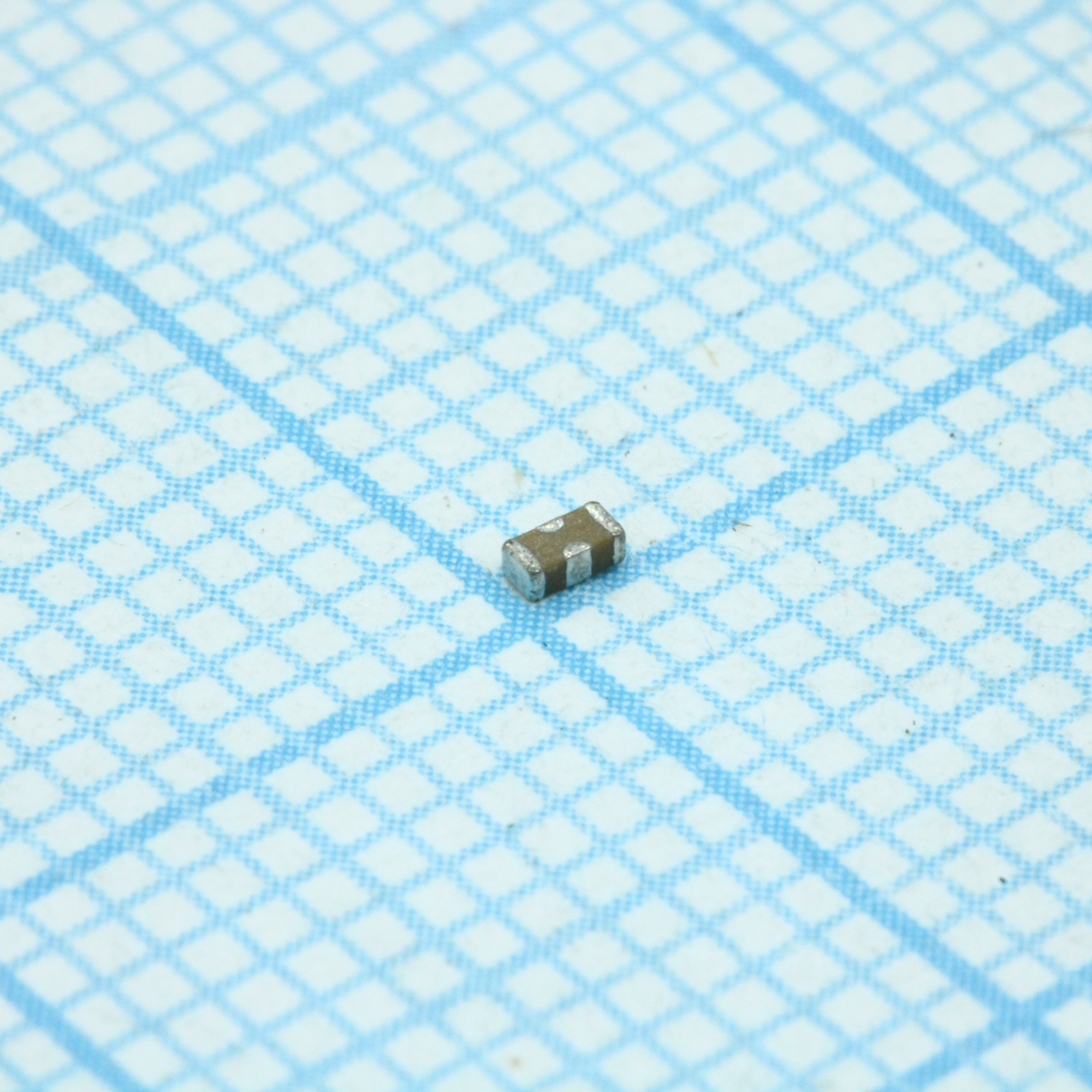 NFM18CC221R1C3D - EMI фильтр емкостной 220pF ±20% 16VDC 500mA Flat Style SMD 0603 T/R