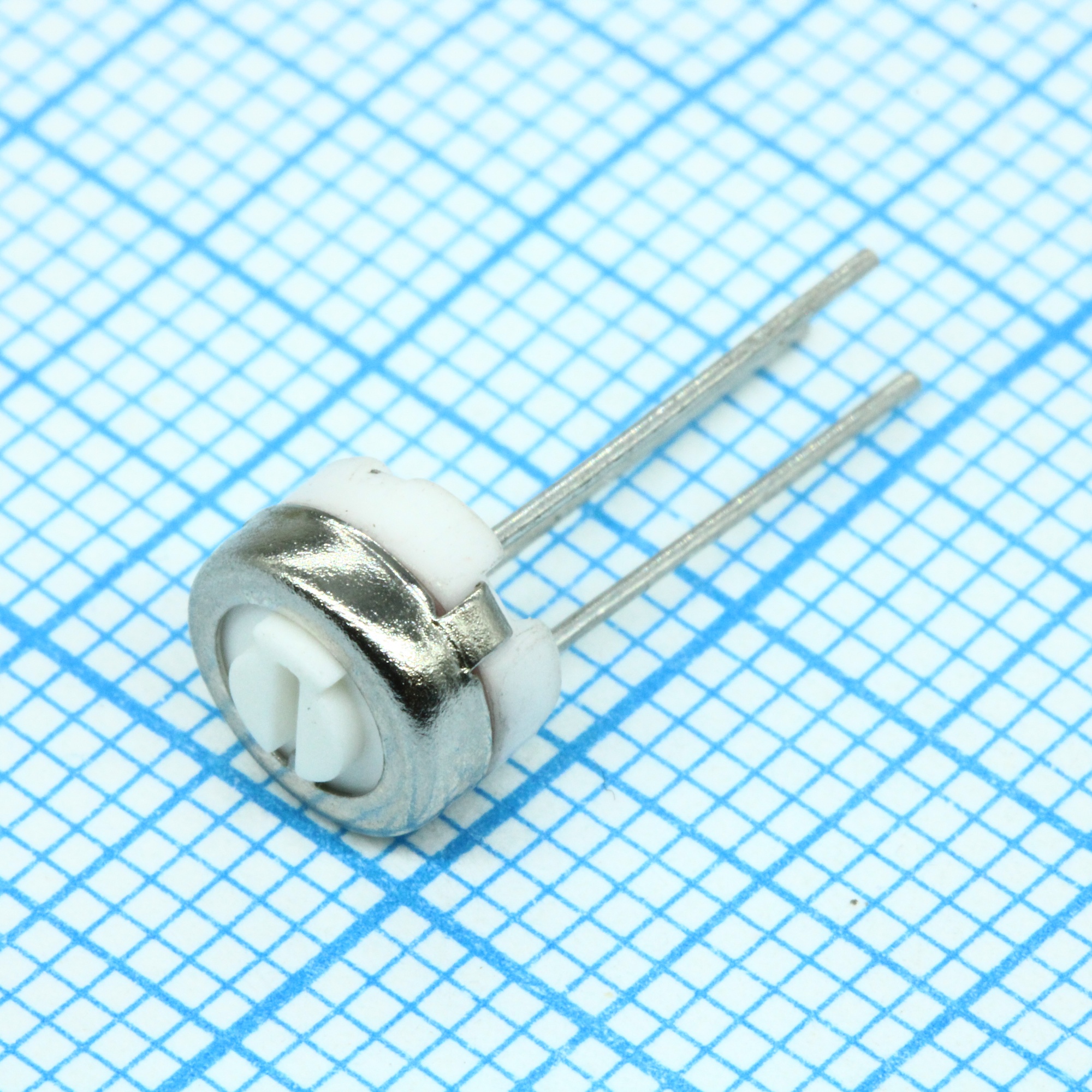 L-KLS4-3329H-472 - Потенциометр однооборотный керметный 4.7кОм 0.5Вт