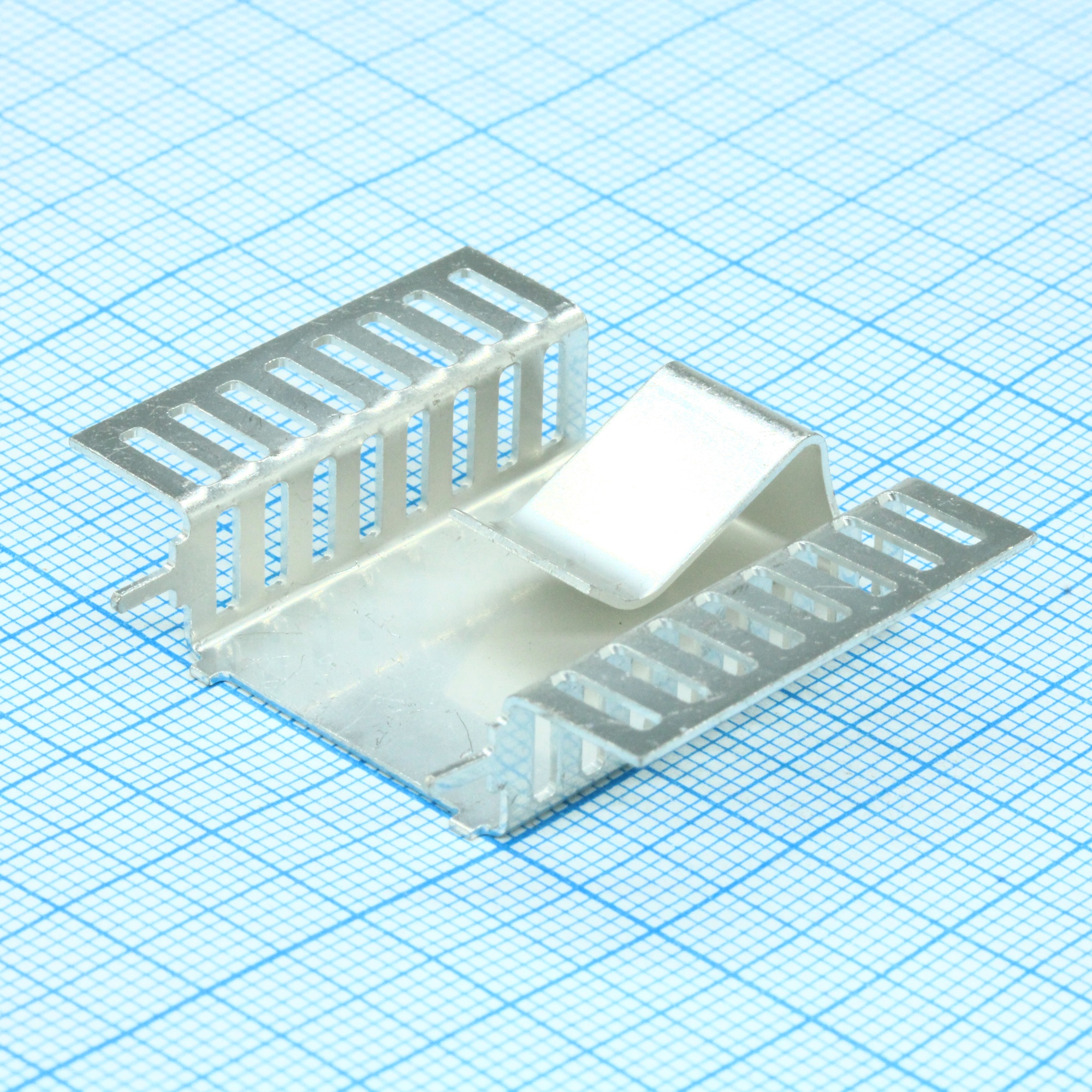 FK278MI247V - Радиатор пассивный для корпуса TO-247 вертикальный медный