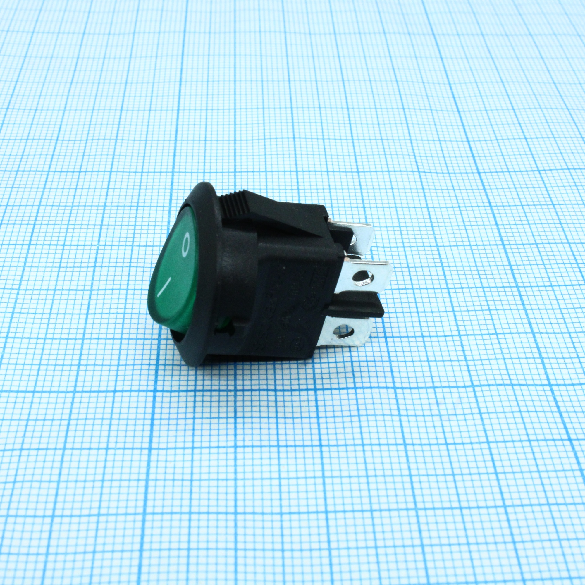 RK2-13D 2X1N B/G"0-" - Выключатель клавишный ON-OFF с подсветкой цвет корпуса (черный) цвет кнопки (зеленый)