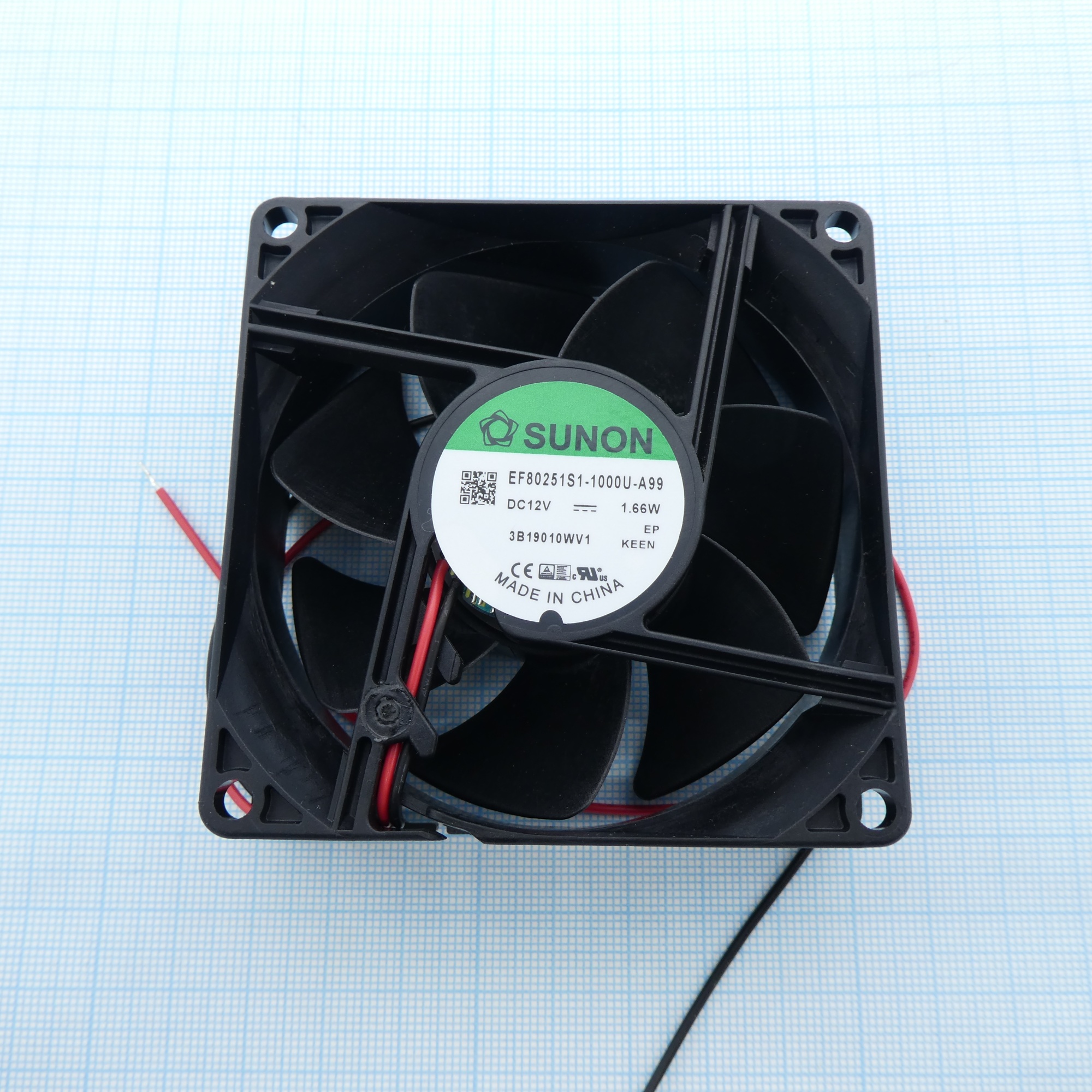 EF80251S1-1000U-A99 - Вентилятор 12В 3200об/мин 80x25 S 69,29м3/час, 33дБ, подшипник скольжения