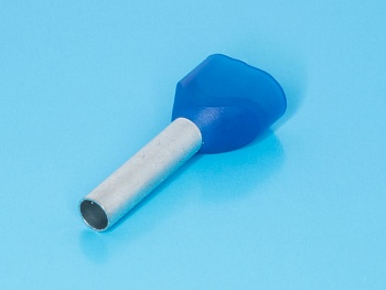 TIC2-2.5-13 - Наконечник 13мм для обжима двух многожильных кабелей 2,5мм, изолированный, кратно 100шт.