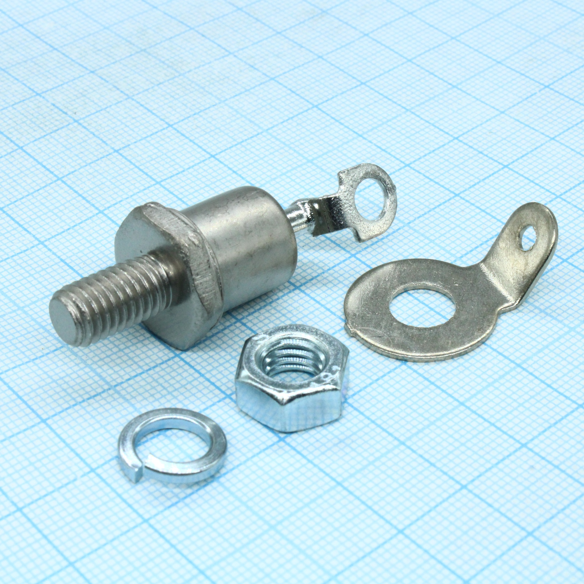 Д132-50Х-16 - Диод силовой обратный 50А, 1600В