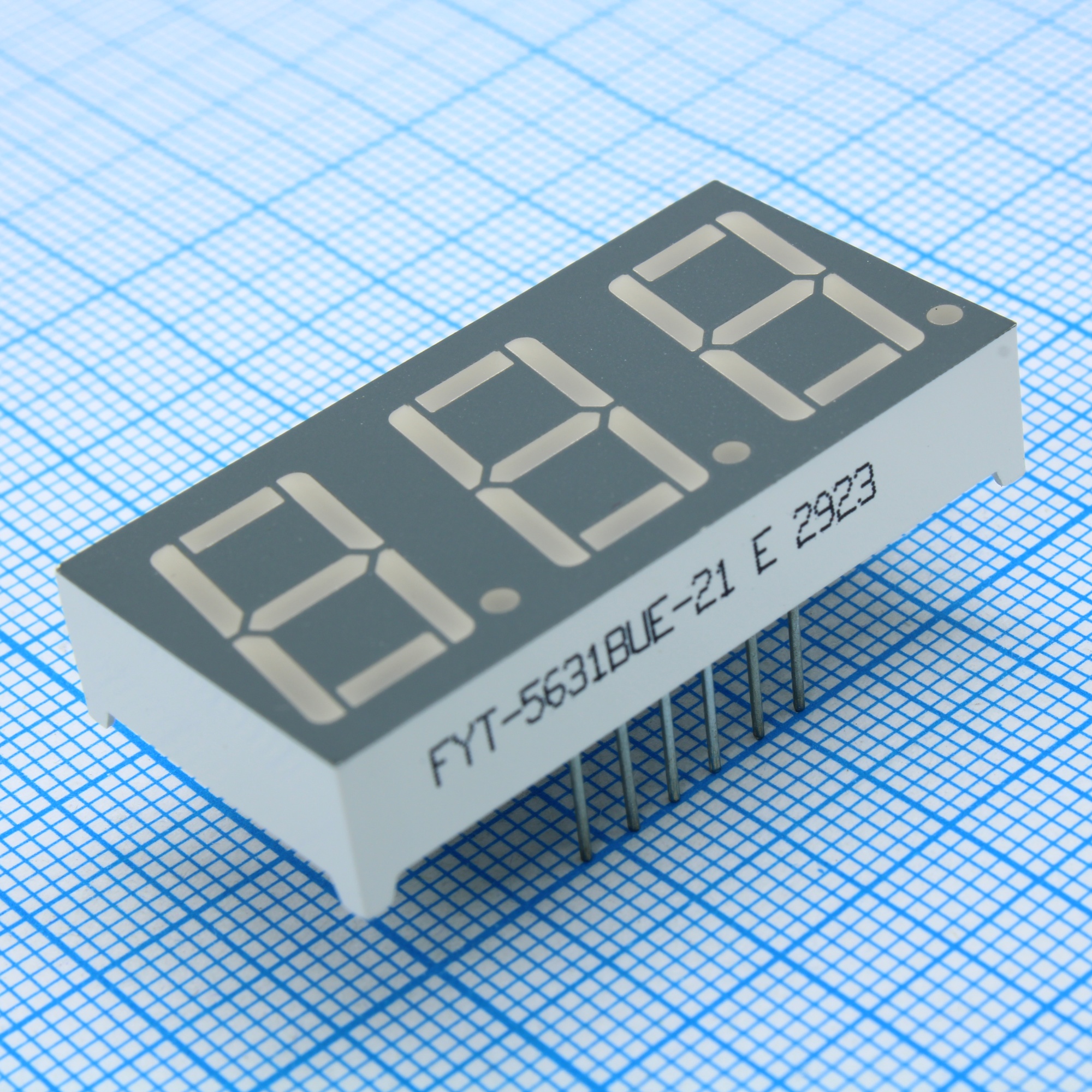 FYT-5631BUE-21 - 3-х разрядный индикатор 14,2мм/оранжевый/625нм/60-120мкд/ОА