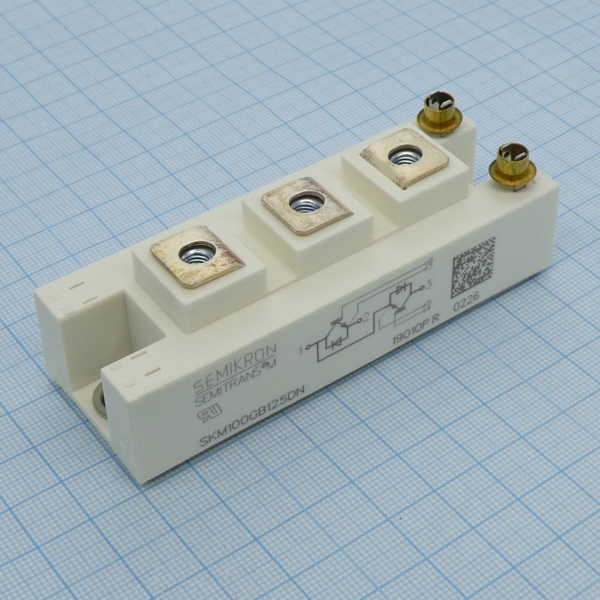 SKM100GB125DN - Силовой модуль IGBT N-канальный 1200В 100А 7-Pin Case D-93