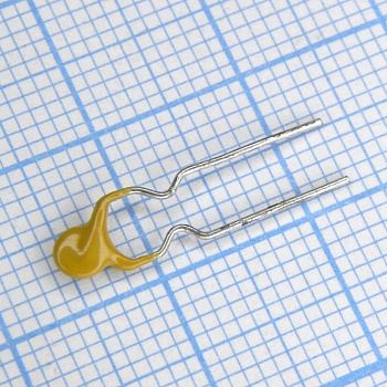 LP60-010F - Самовосстанавливающийся предохранитель PTC 0.1A(hold) 0.2A(trip) 60V 40A 0.51W 8s 2.5Ohm Radial 4 X 3.1mm, Bulk