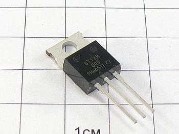 Тиристор BT138-800