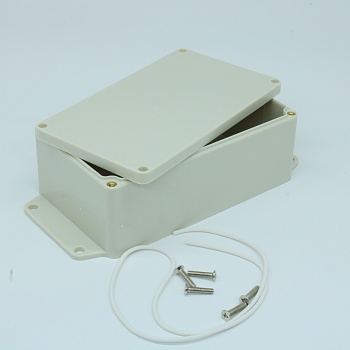 11-99A - Пластиковый корпус с фланцами