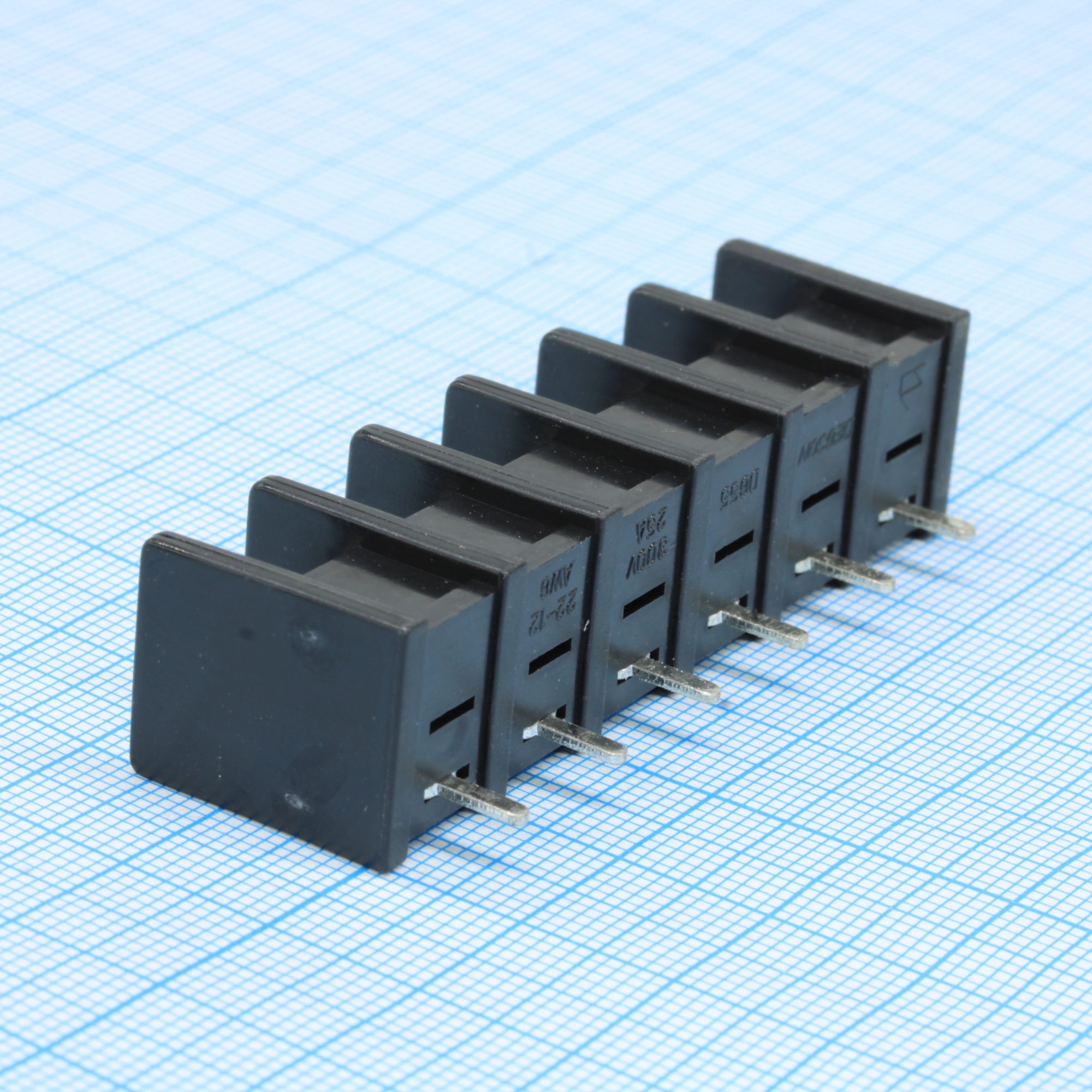 DG55S-B-06P-13-00A(H) - Барьерный клеммный блок 6 контактов. Серия DG55S-B