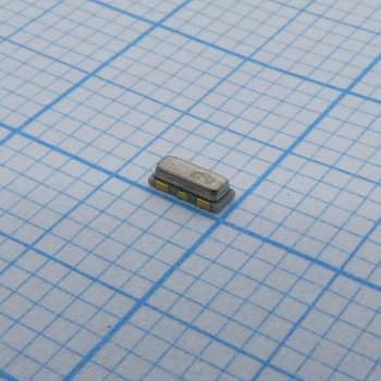 CSTCE16M0V53-R0 - Керамический резонатор 16МГц ±0.5% (точность) ±0.3% (стабильность) 15пФ 40Ом 3-Pin CSMD лента на катушке