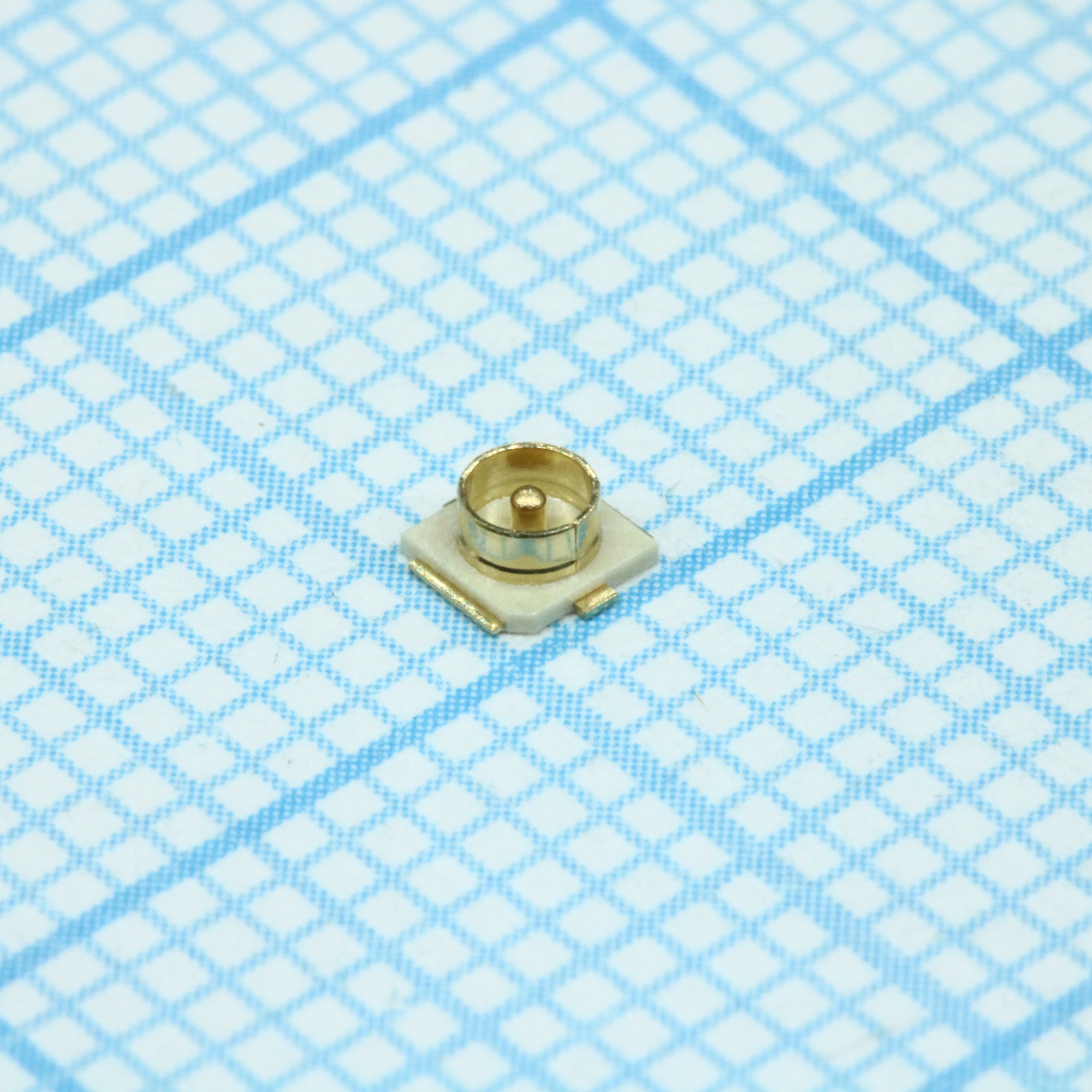 734120114 - Conn Micro Coaxial RCP 0Hz to 6GHz 50Ohm Solder ST SMD Gold Embossed T/R