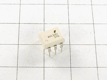 Оптрон MOC3061