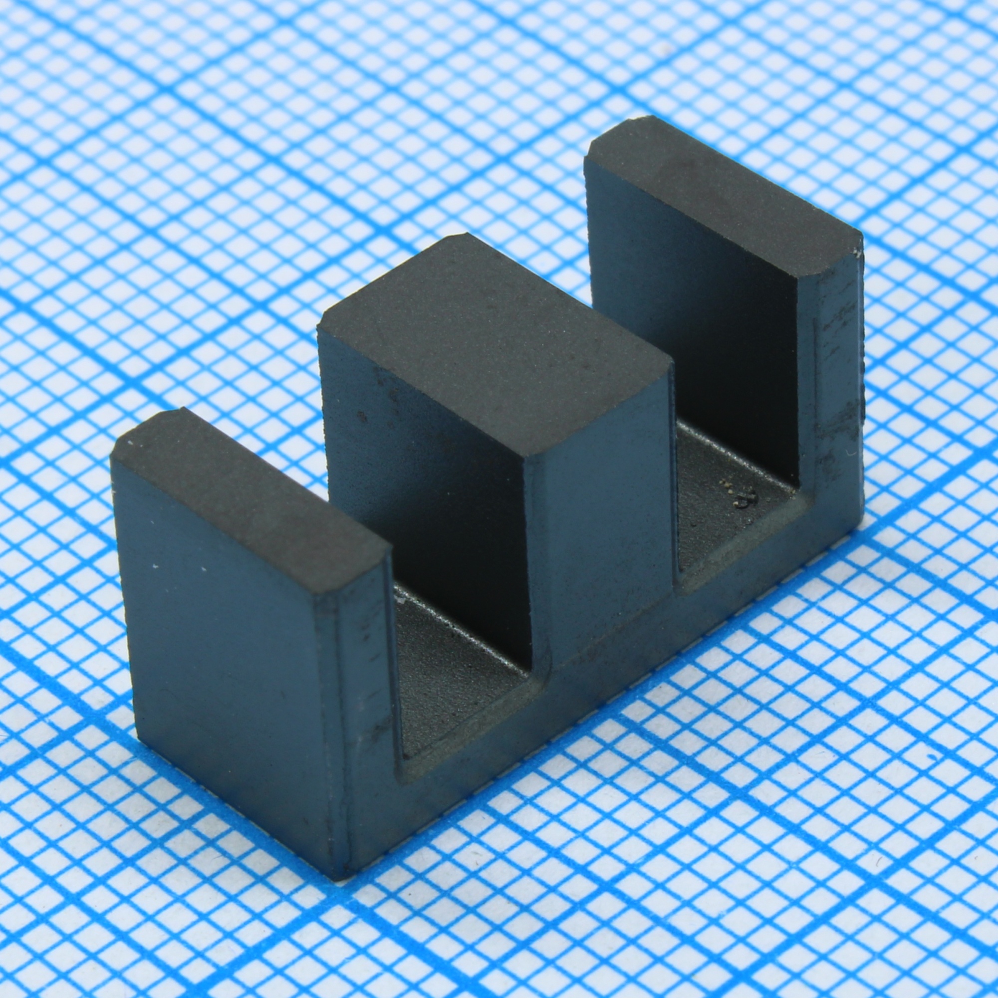 FW95-EE20/20/9 - Сердечник EE типоразмер EE20/20/9, материал FW95, AL=2800нГн/вит