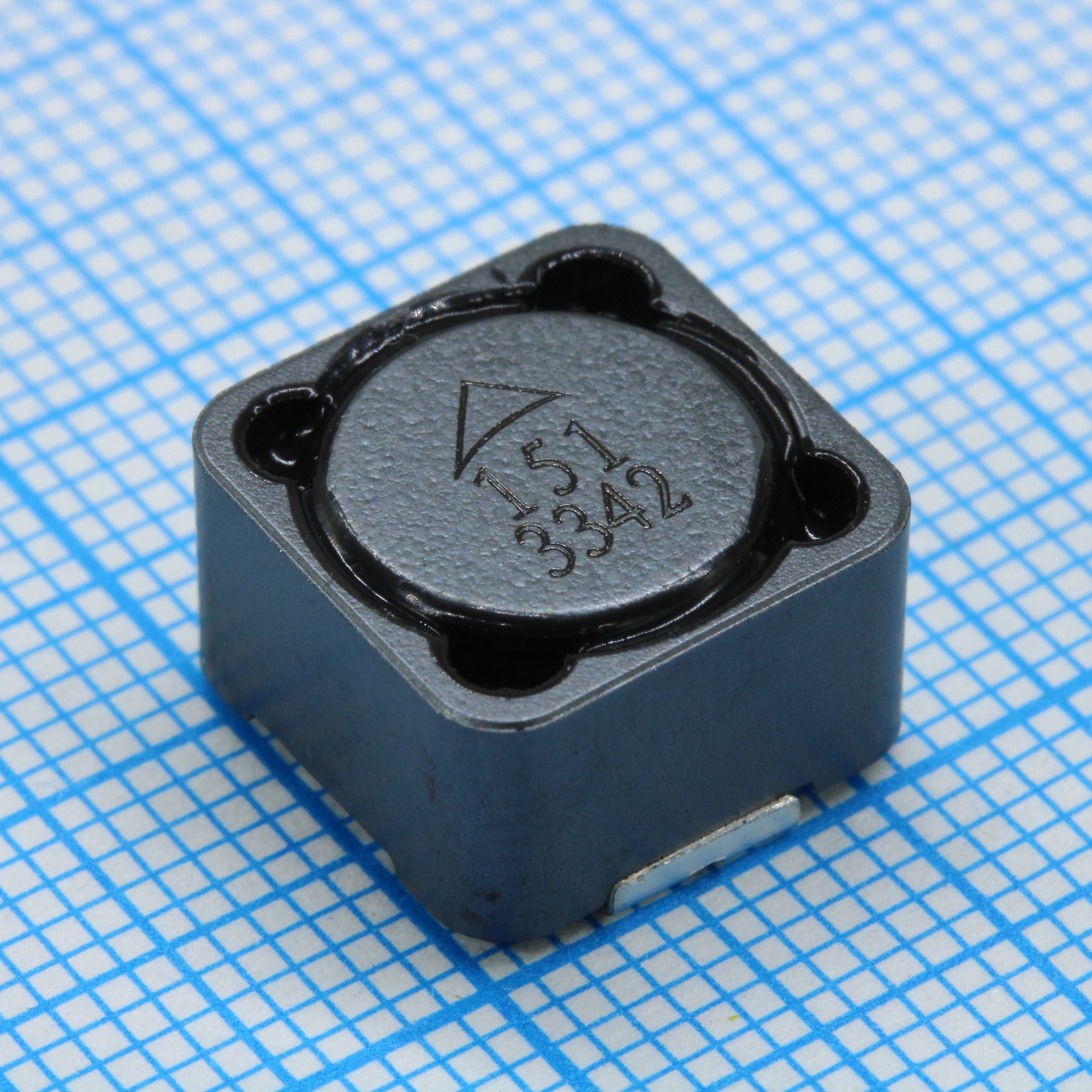 B82477G4154M - ЧИП-индуктивность силовая проволочная экранированная 150мкГн ±20% 100кГц феррит 1.42A 0.225Ом лента на катушке