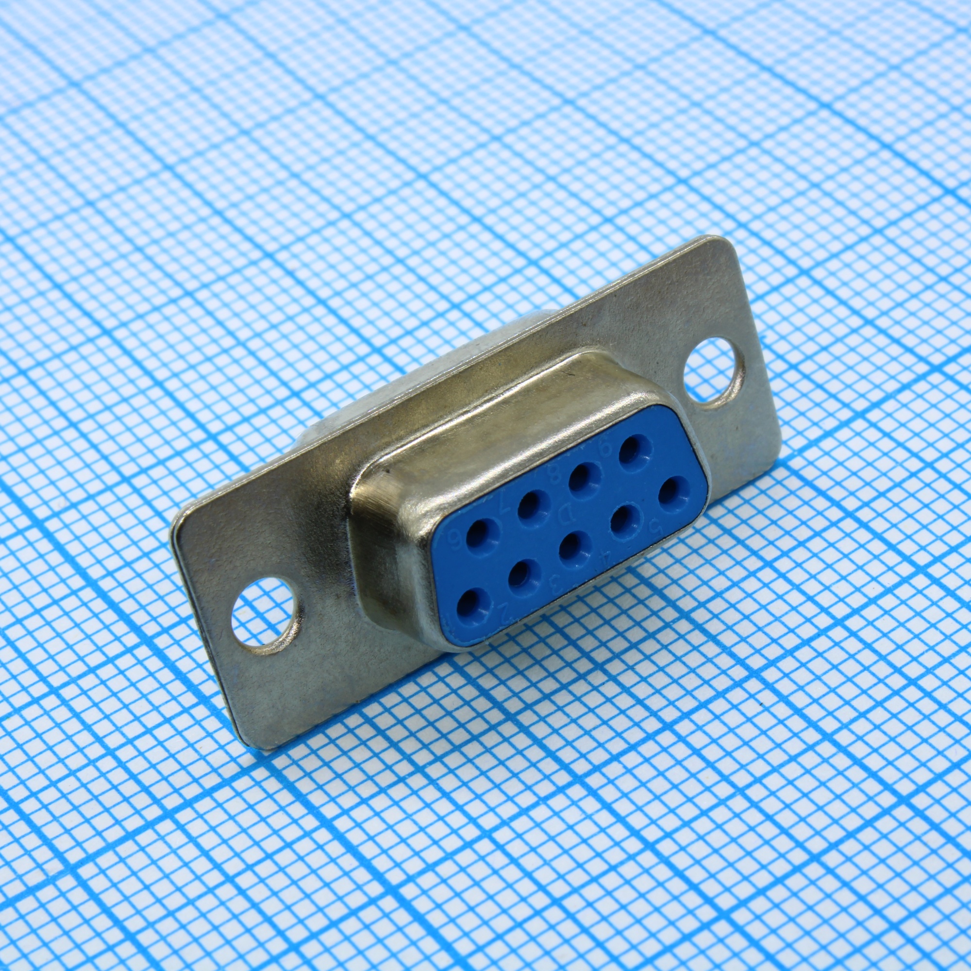 DS1033-09FUNSISS-CT - Гнездо 9 pin на кабель (пайка)