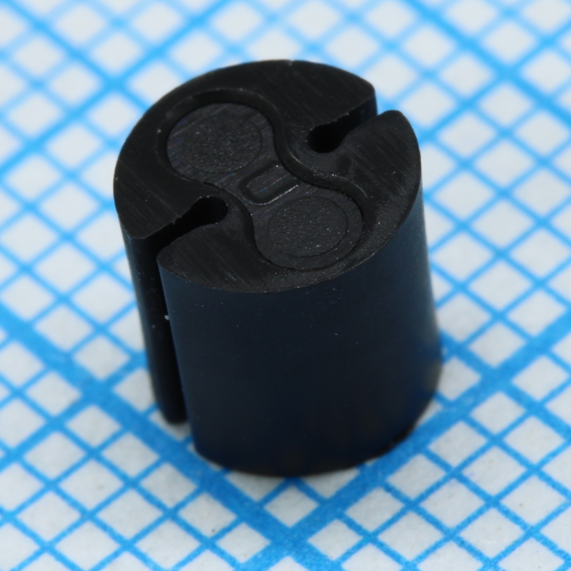 BR-5.08 - Держатель выводного светодиода (D5mm/5.08mm)