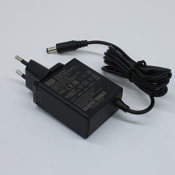 NGE12E12-P1J - AC-DC, 12Вт, сетевой адаптер, выход 12В/1А, вход 80...264В AC, 47...63 Гц, изоляция 4000B DC, 2xMOPP, 48x28*x55мм, -30...+70C, евровилка, выходной разъем 11мм, диам. 5.5х2.1мм