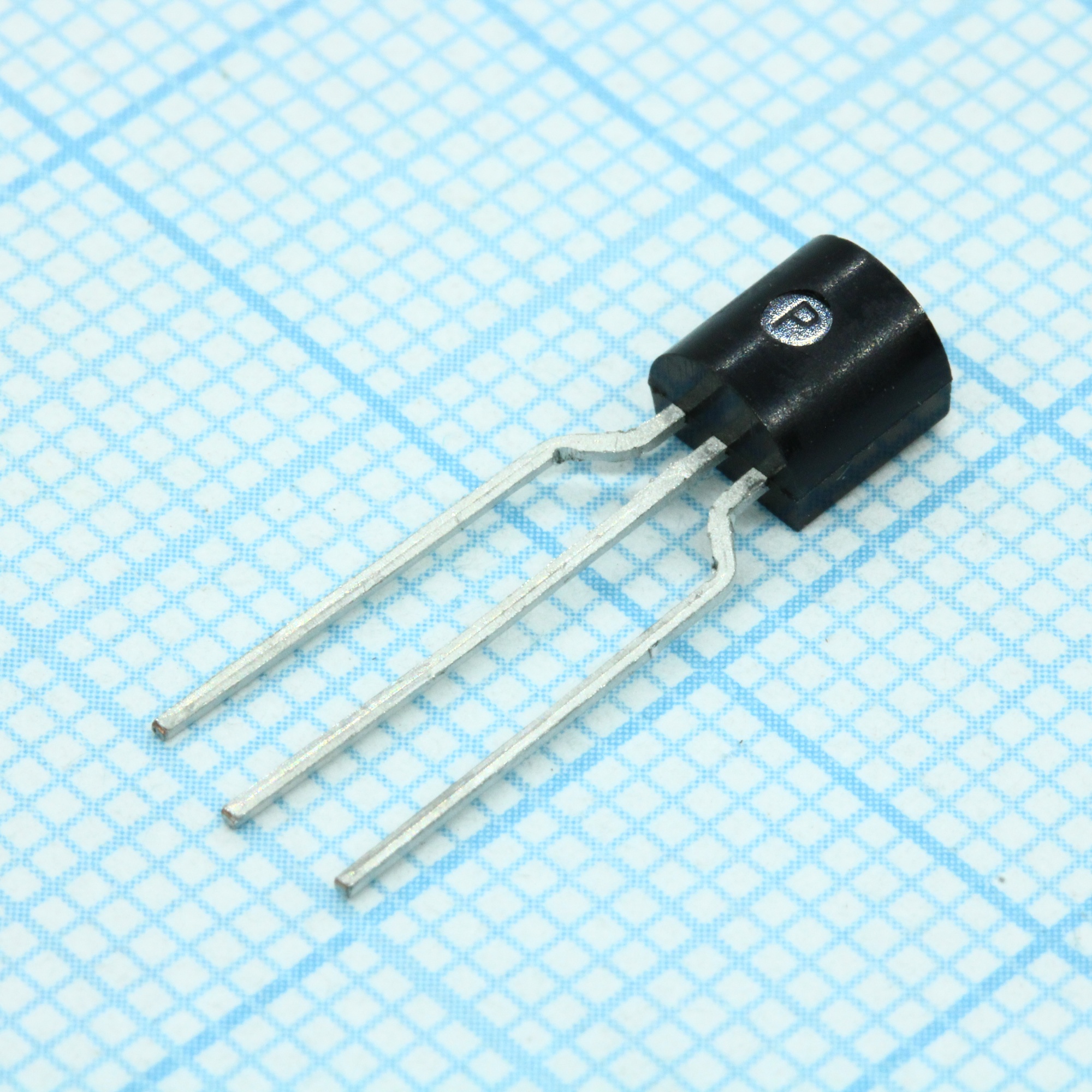 DS18S20+T&R - Датчик температуры  9 бит интерфейс MicroLAN, точность 0,5°С