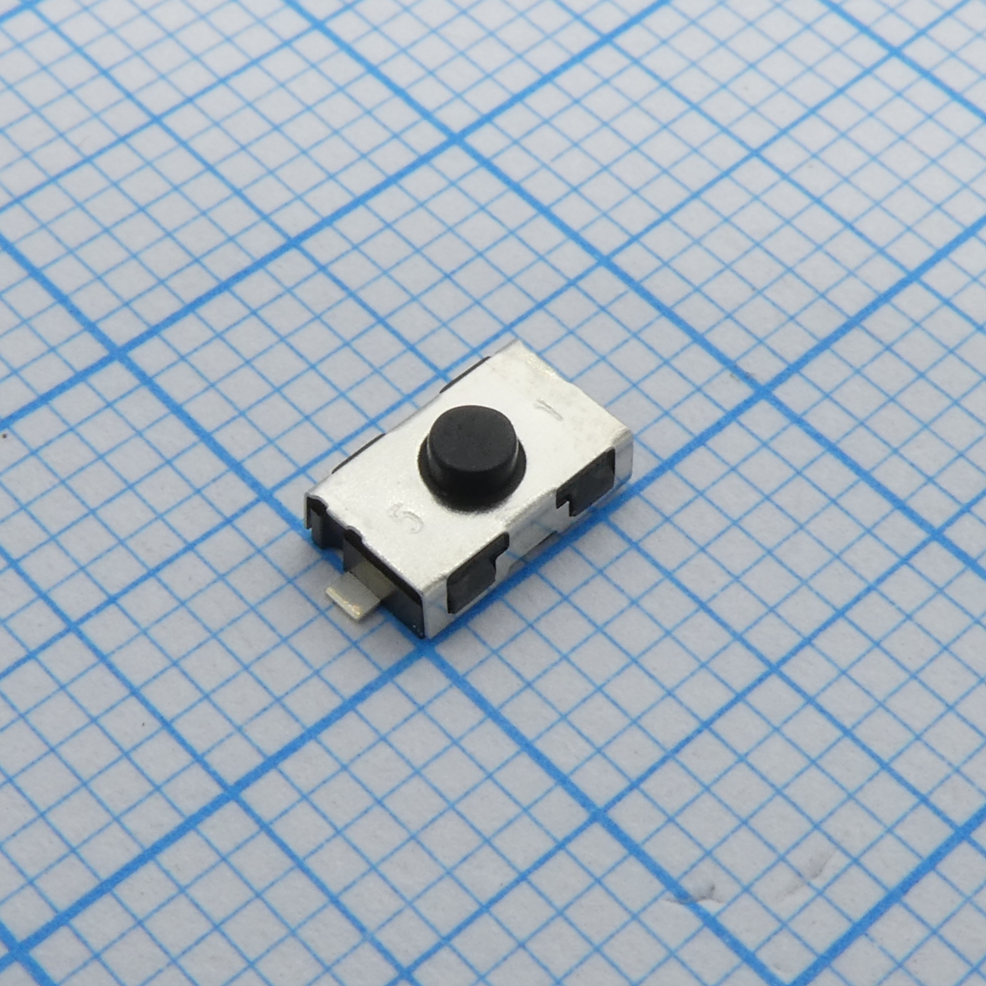 KSR251G LFS - Кнопка тактильная 6Х3.8Х2.5мм,  0.05A 32В 4.5H 100000циклов SMD монтаж, посеребренные котнакты